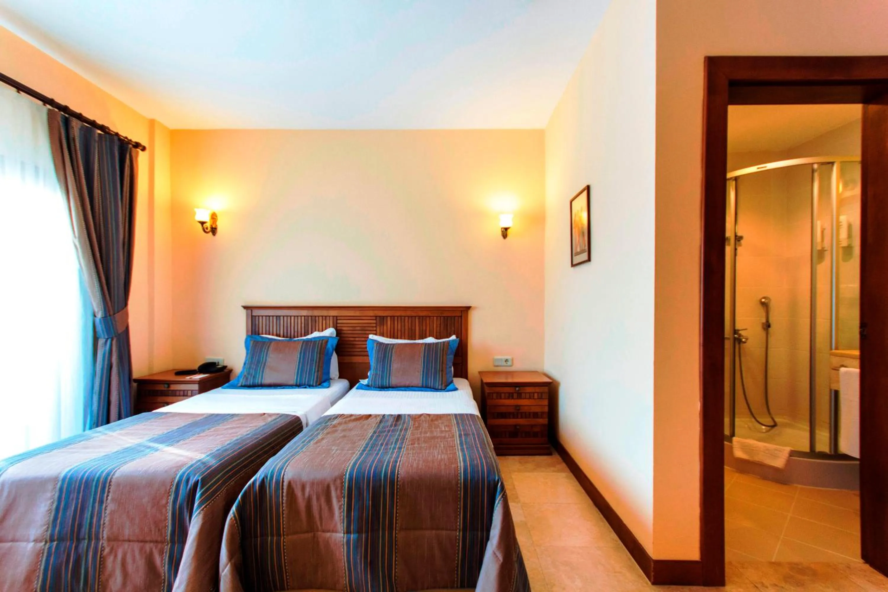 Bedroom, Bed in Ipek Garden Palace Residence