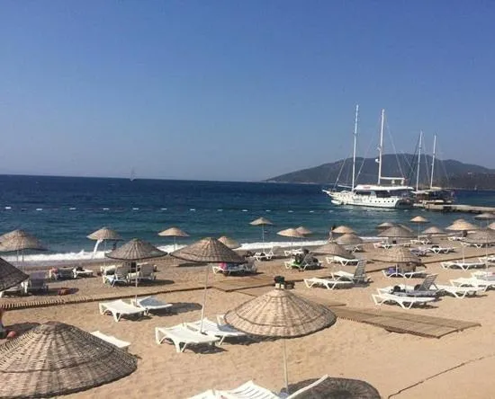 Beach in Ipek Garden Palace Residence