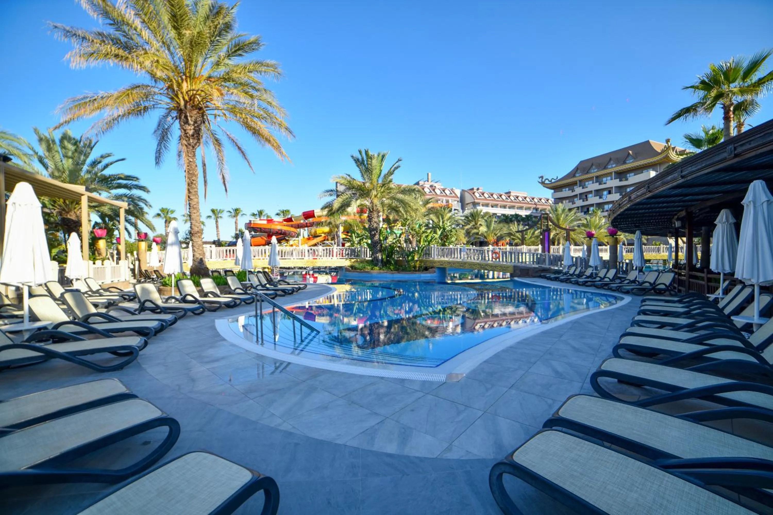 sunbed in Royal Dragon Hotel