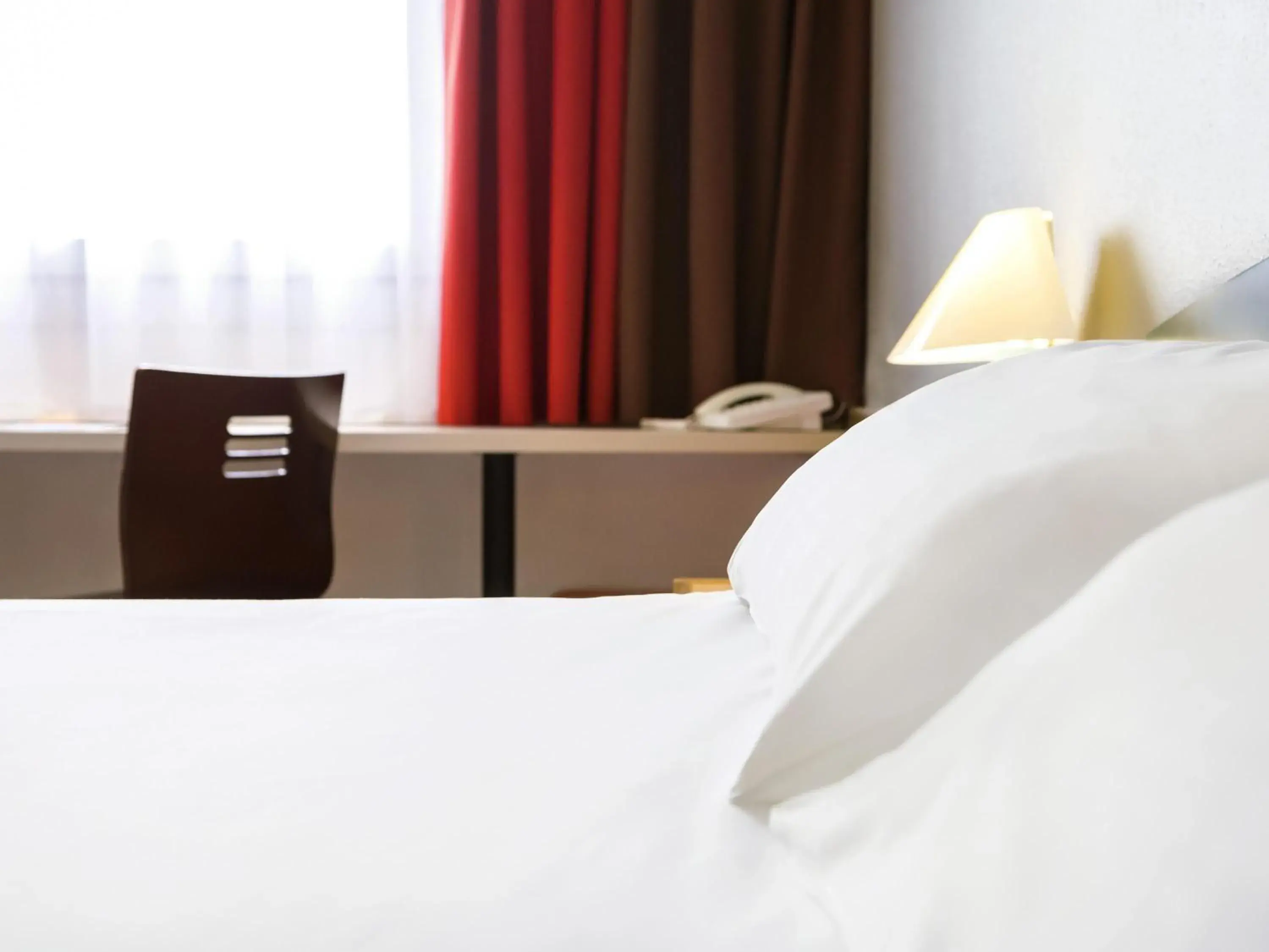 Bedroom, Bed in Ibis Częstochowa Bedroom, Bed in Ibis Częstochowa