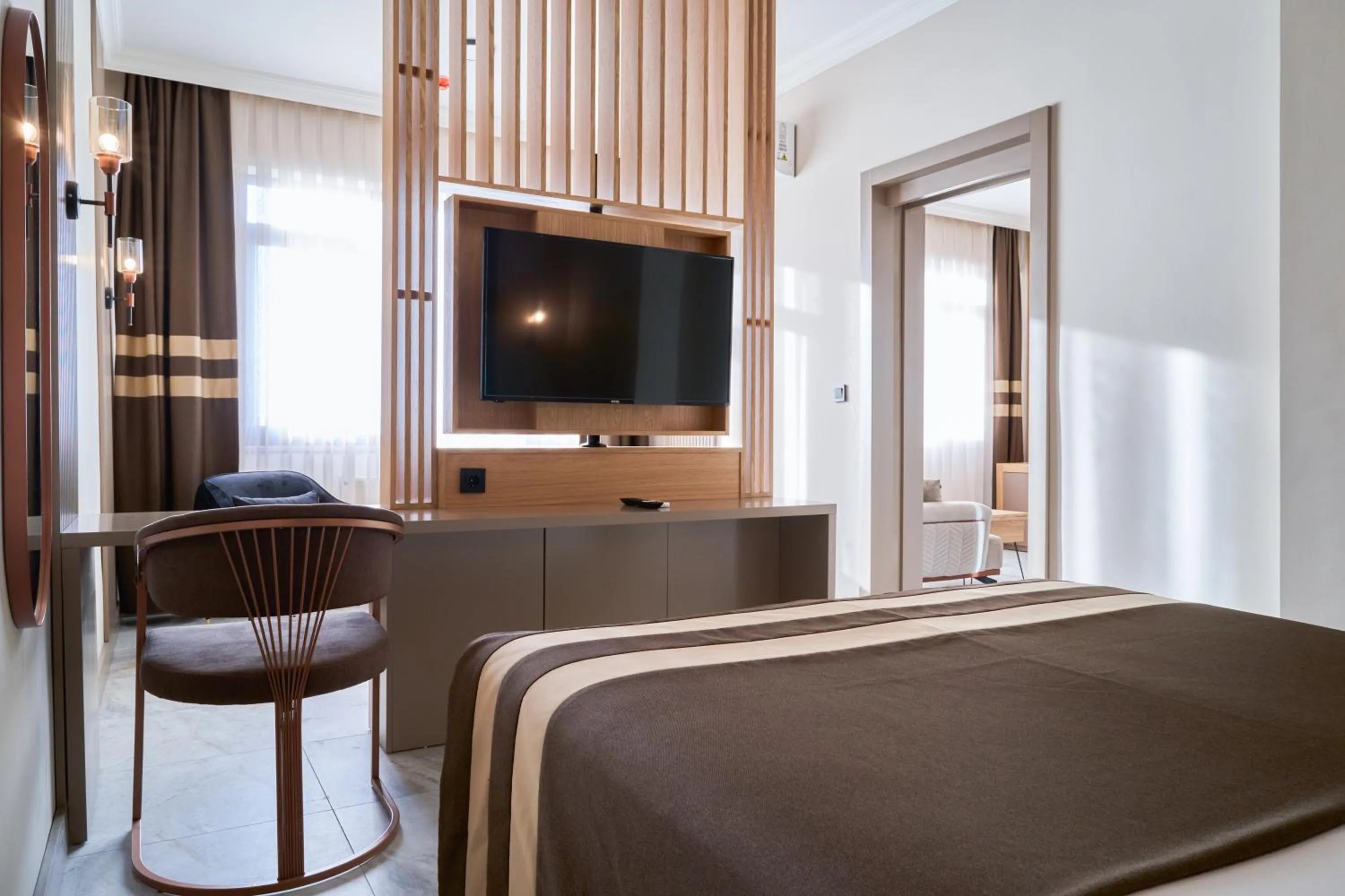 Bedroom, Bed in Buyuk Truva Hotel