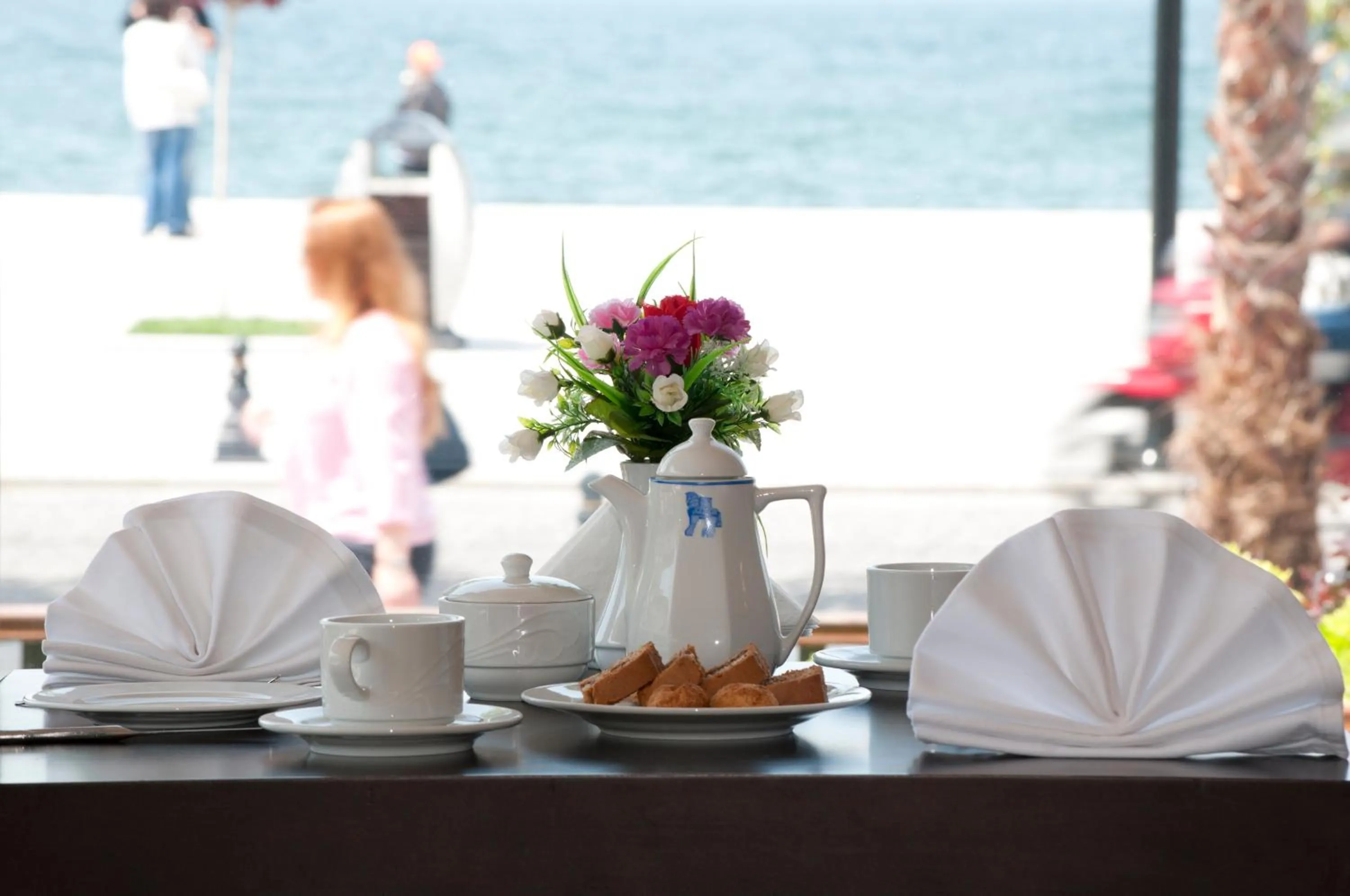 Restaurant/places to eat in Buyuk Truva Hotel