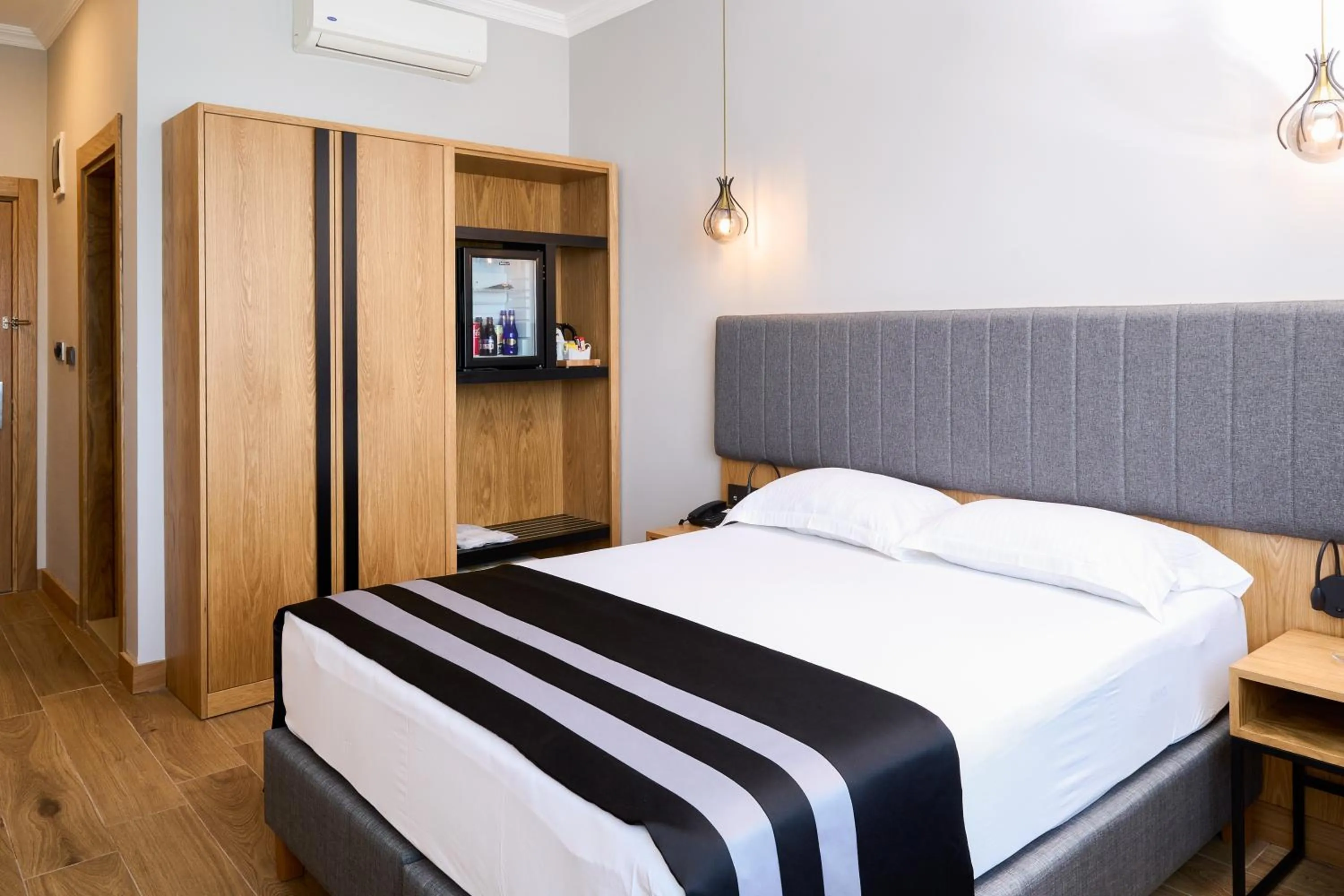 Bed in Buyuk Truva Hotel