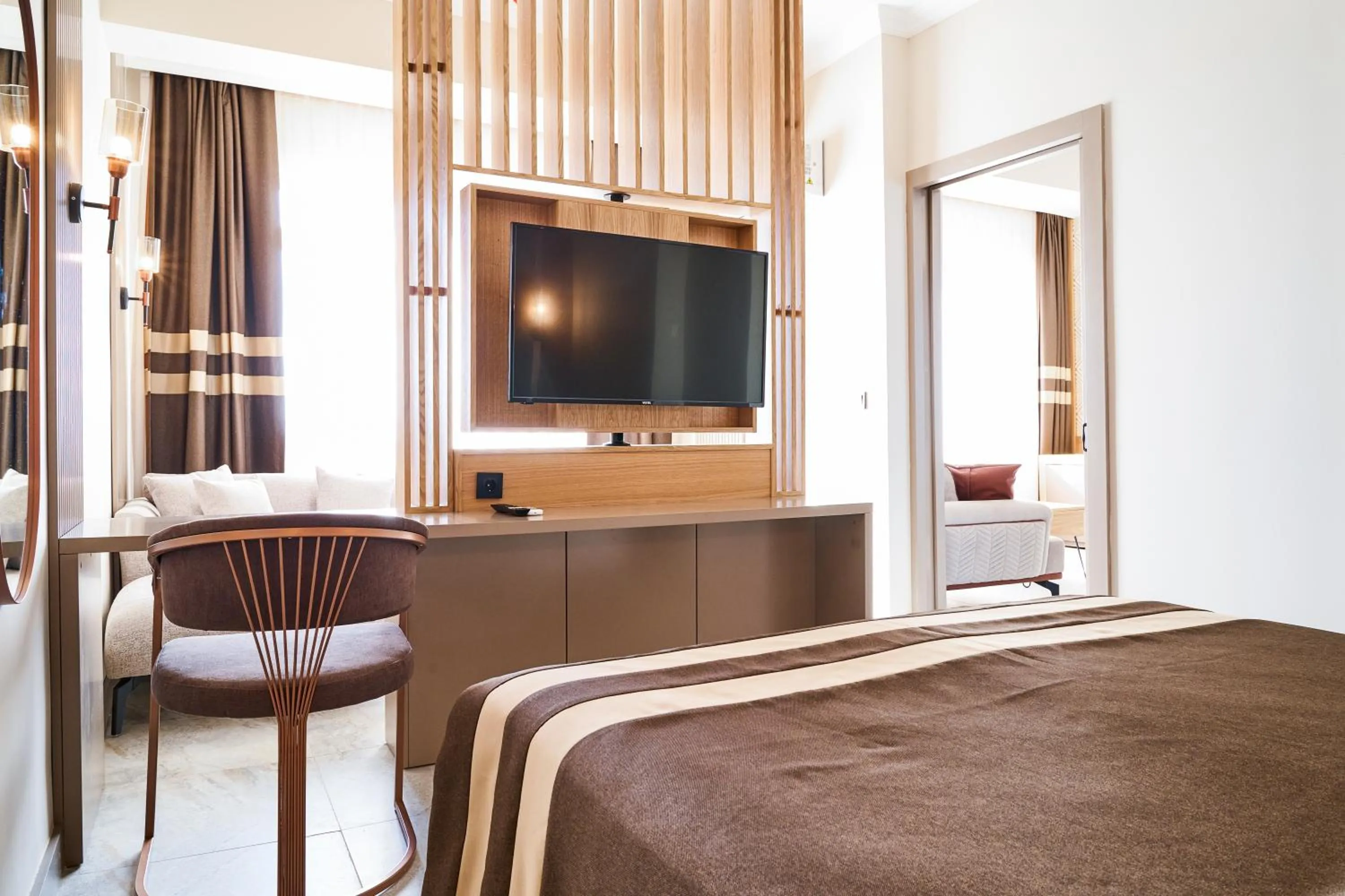 TV and multimedia, Bed in Buyuk Truva Hotel
