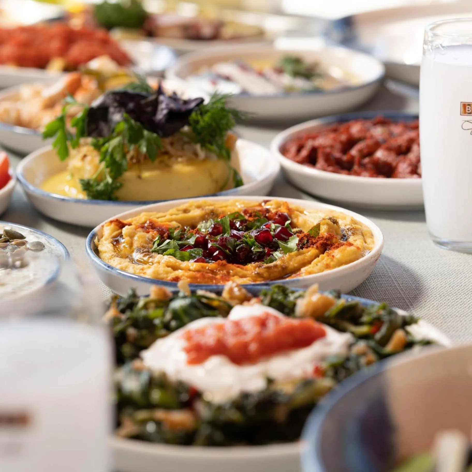 Restaurant/places to eat in Buyuk Truva Hotel