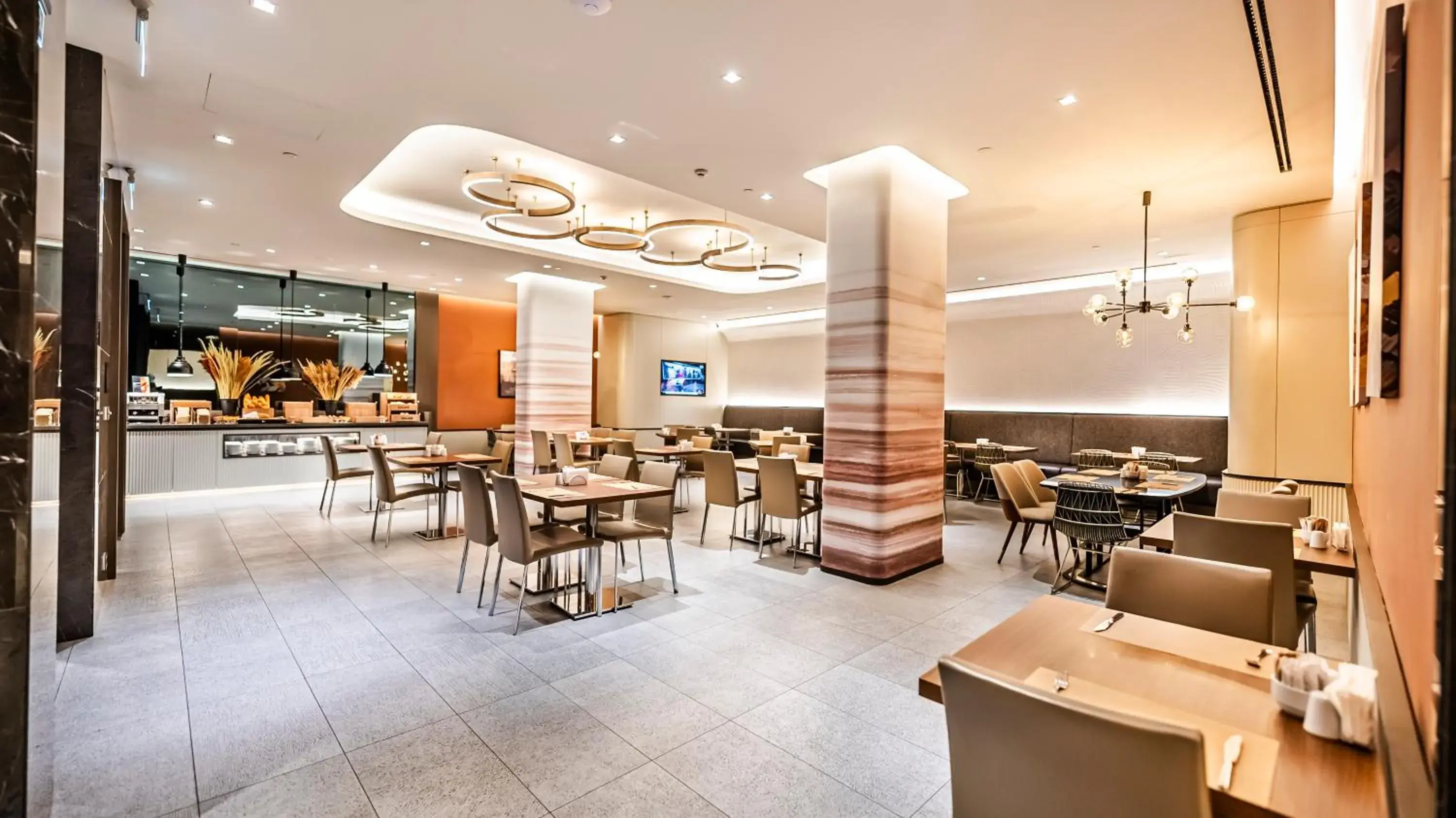 Restaurant/places to eat in Lamartine Hotel Restaurant/places to eat in Lamartine Hotel