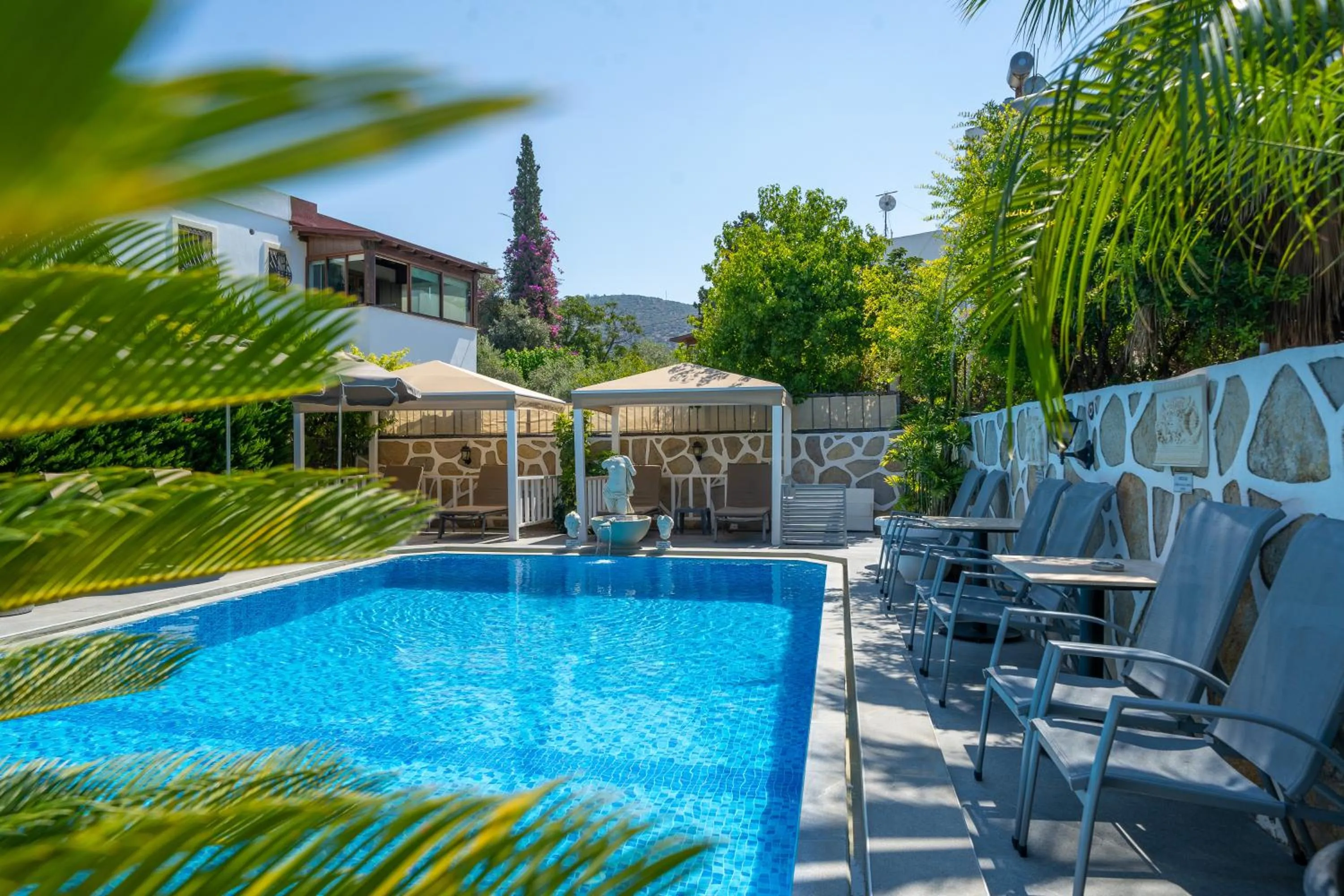 Swimming pool in Artunc Hotel Bodrum