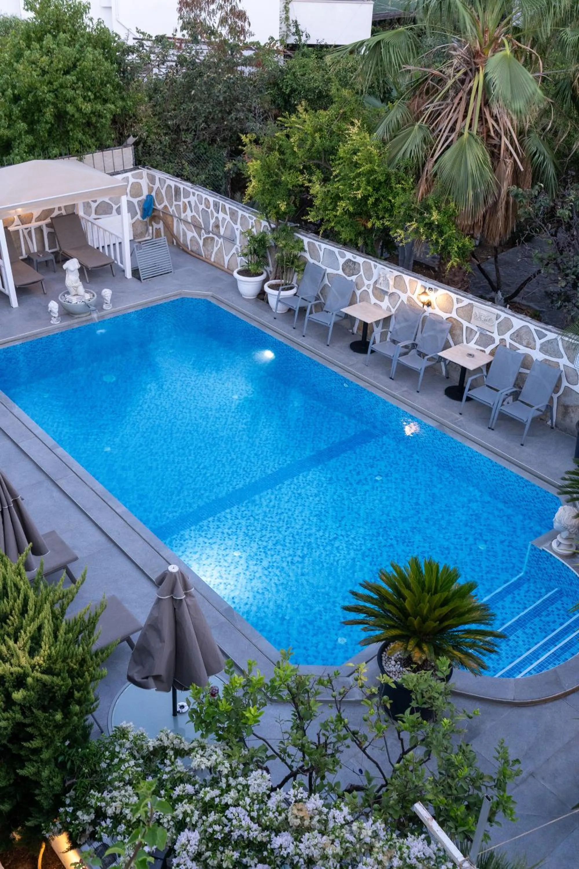 Swimming pool in Artunc Hotel Bodrum