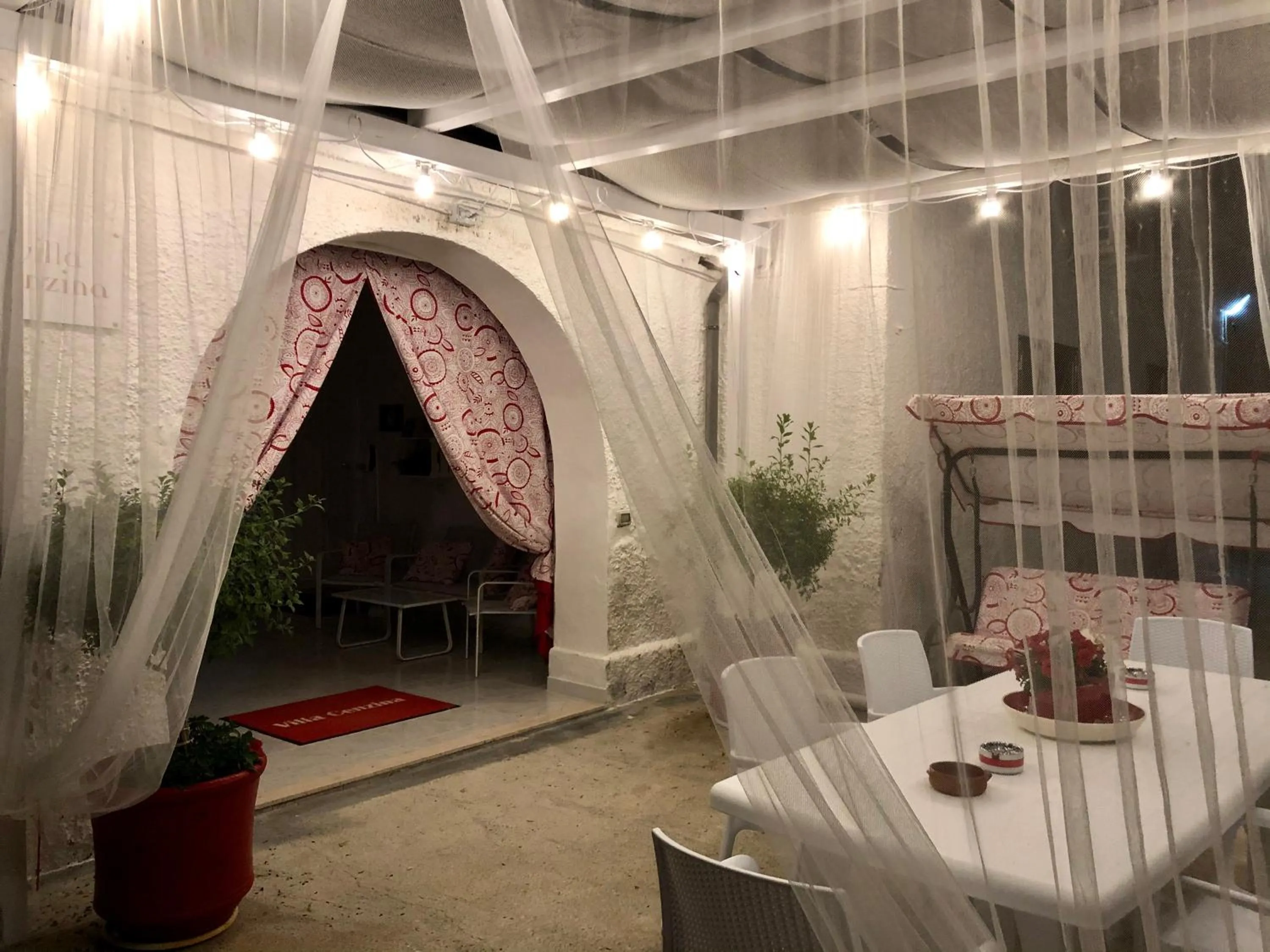 Property building in Villa Cenzina