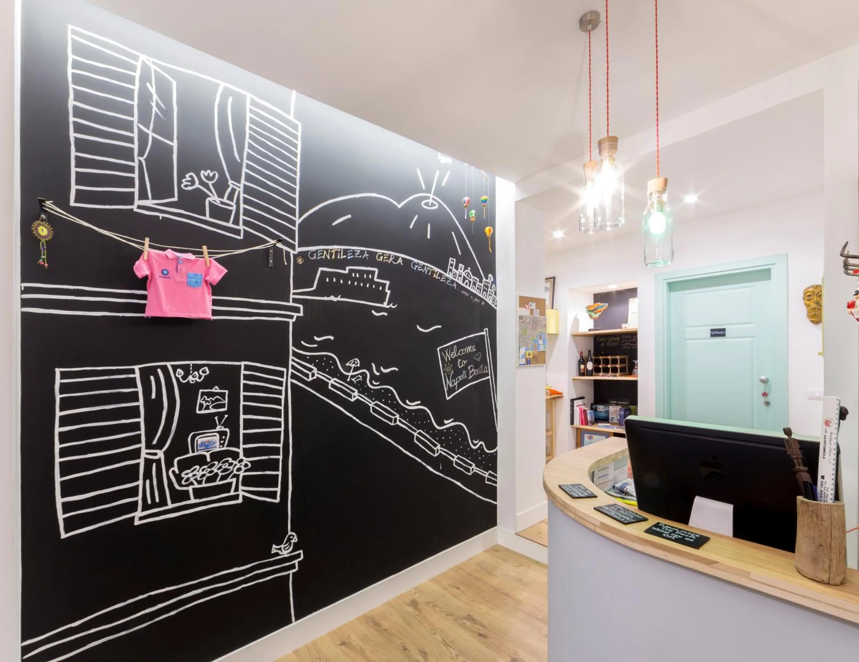 Lobby or reception in Napoli Bonita b&b