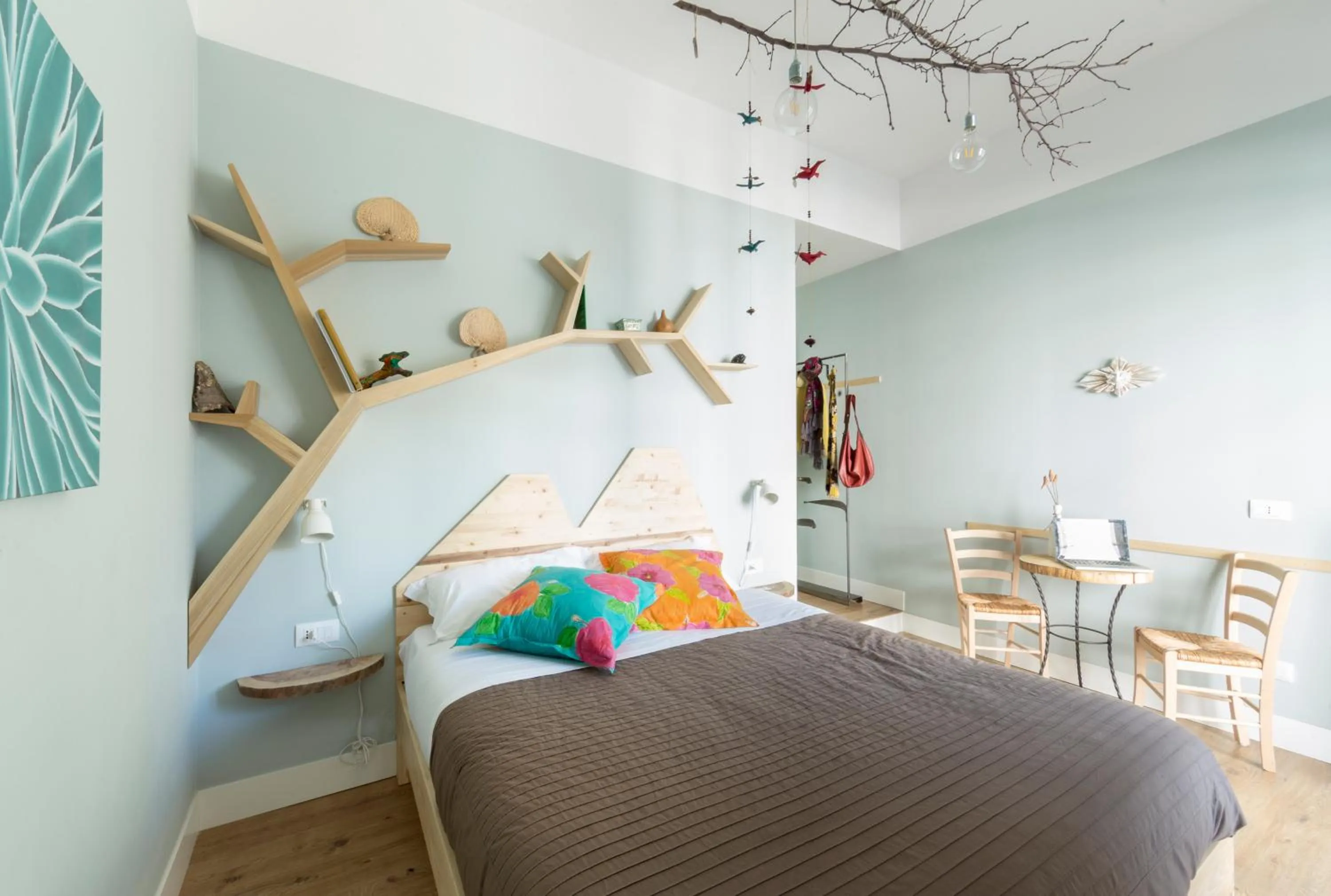 Photo of the whole room, Bed in Napoli Bonita b&b