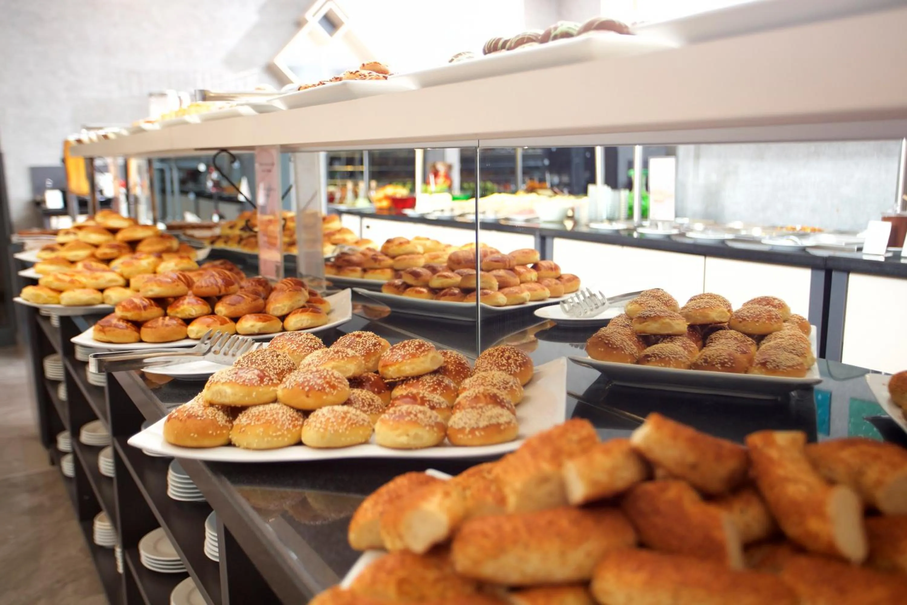 Restaurant/places to eat in Hotel Bulvar Palas