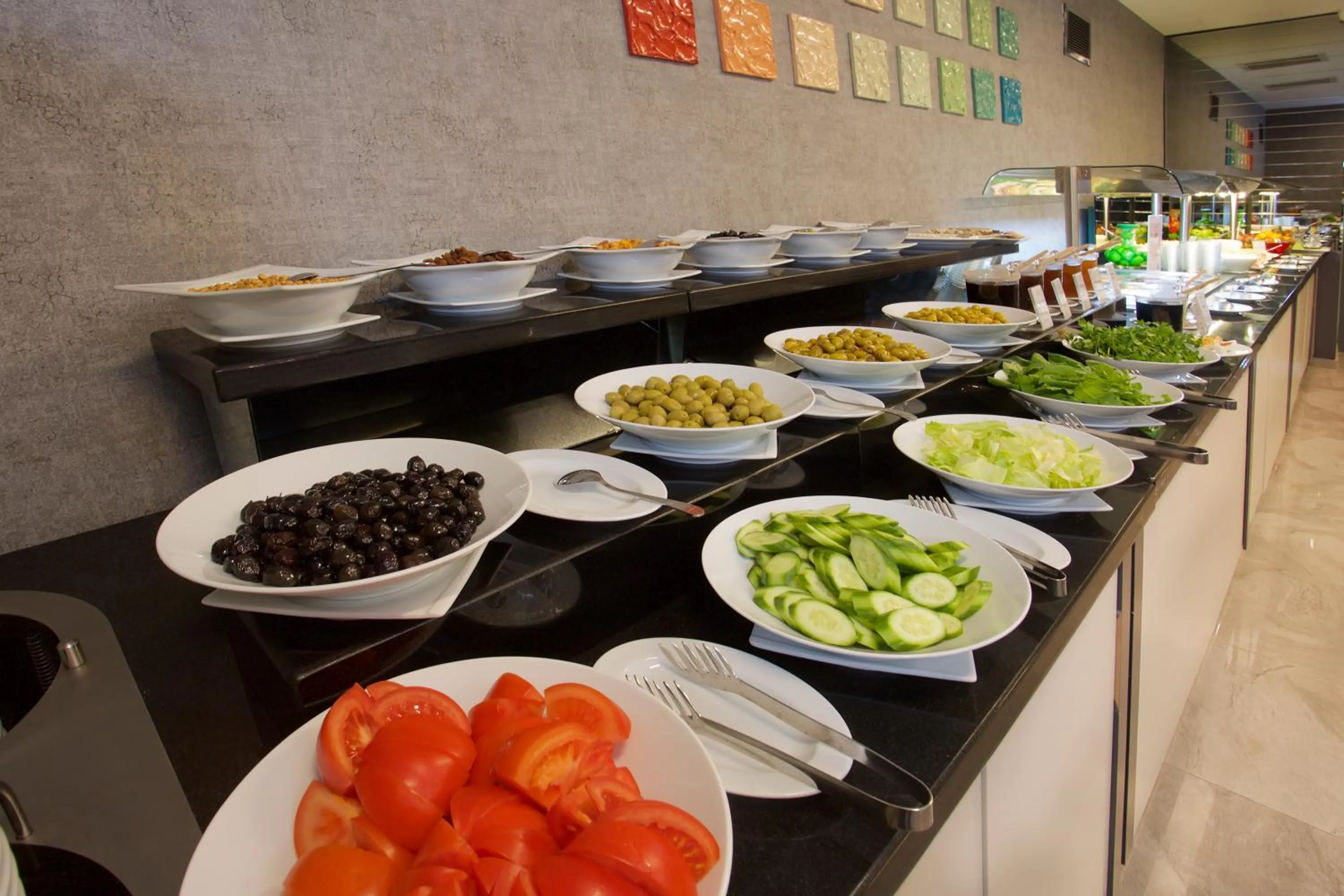 Buffet breakfast in Hotel Bulvar Palas