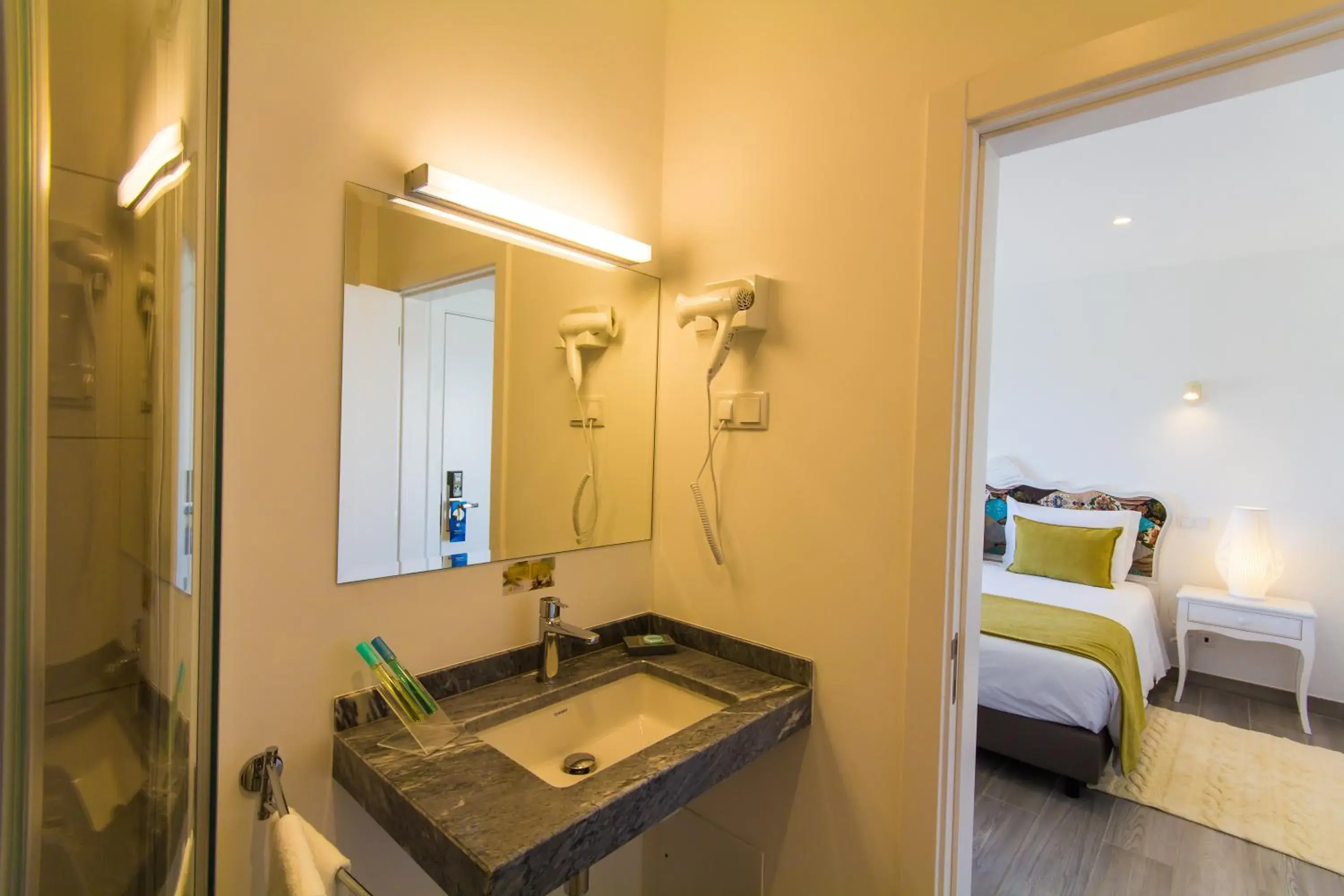 Standard Double or Twin Room with Sea View in Mareta Beach House - Boutique Residence Standard Double or Twin Room with Sea View in Mareta Beach House - Boutique Residence