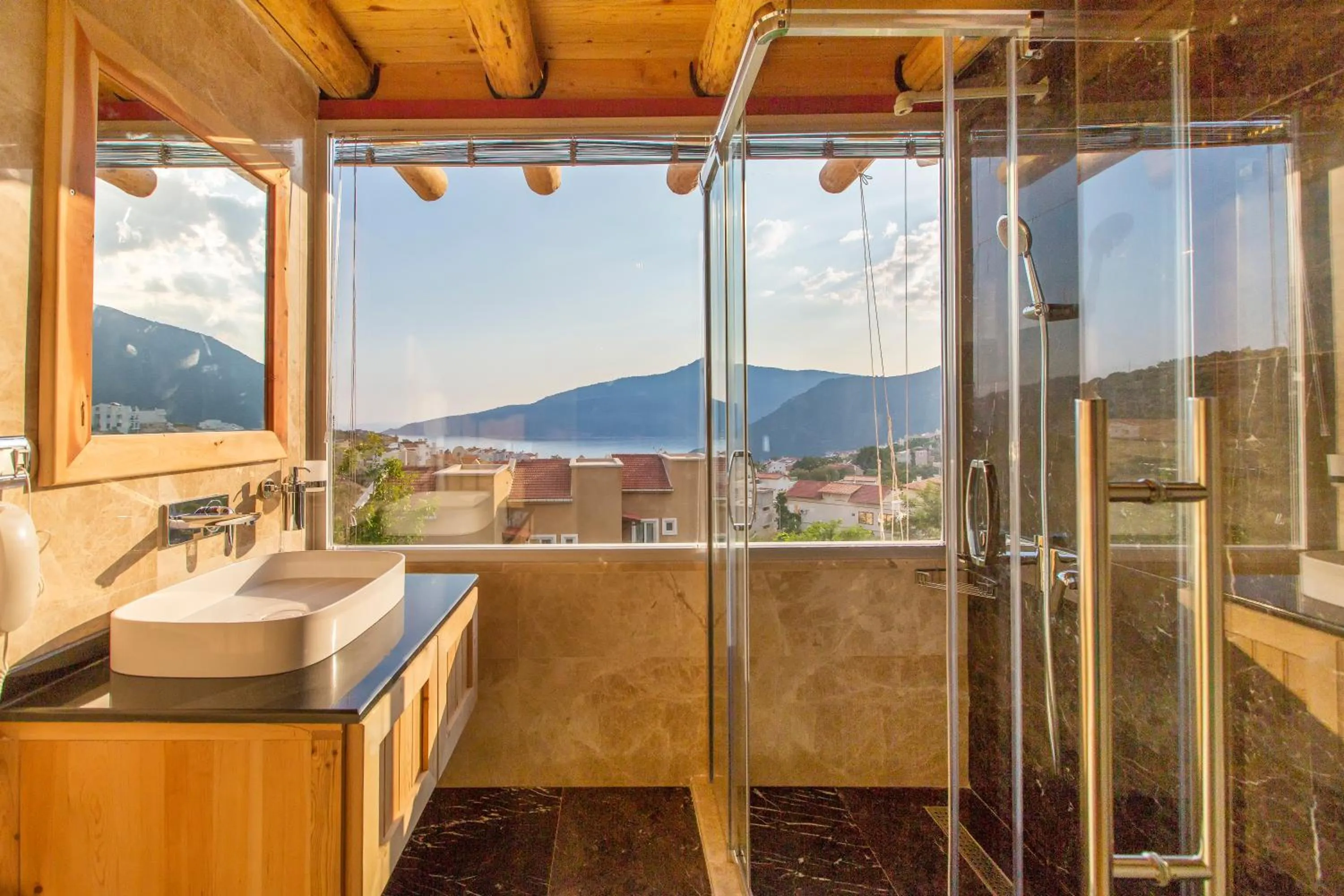 Bathroom in Elixir Hotel