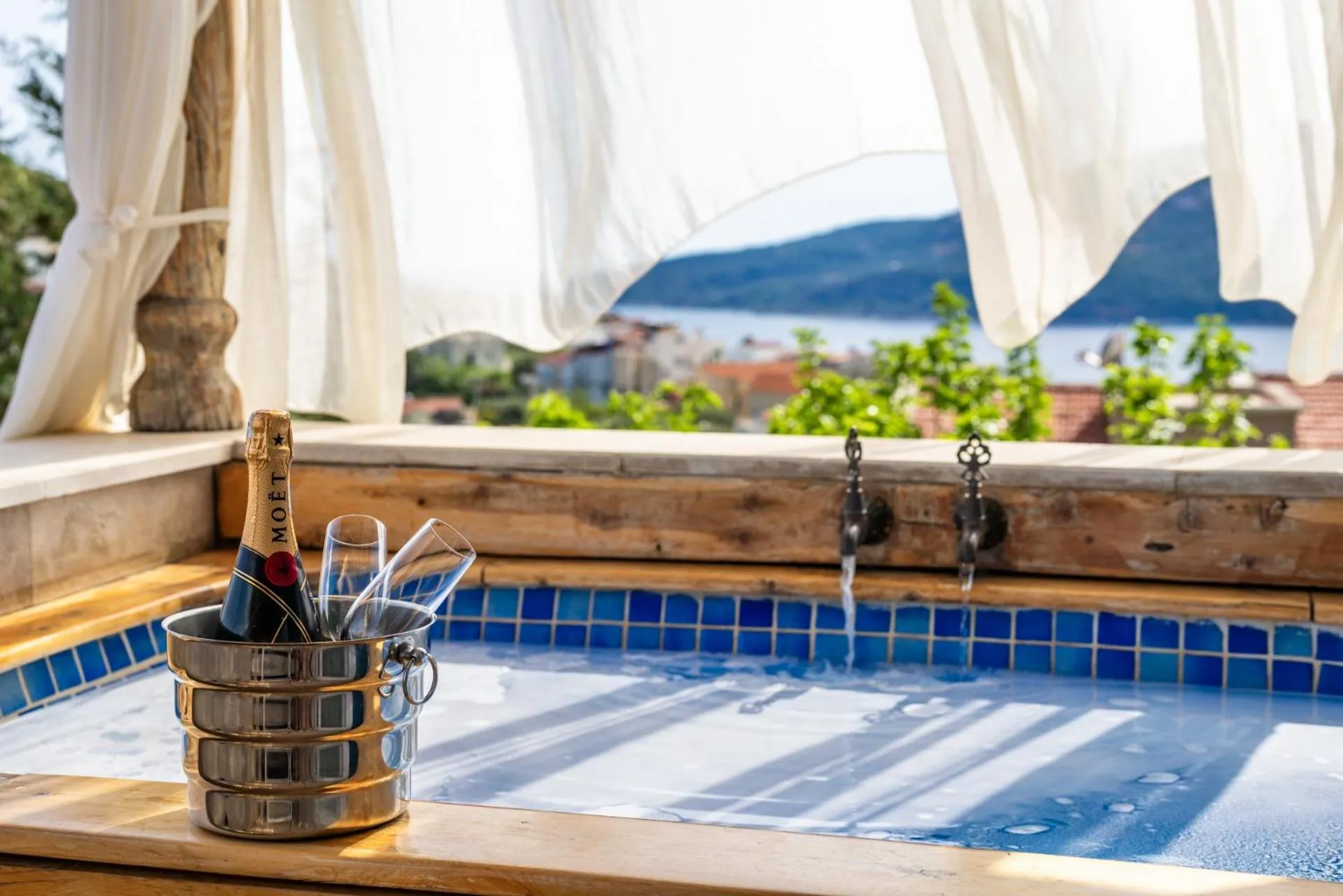 Natural landscape in Elixir Hotel