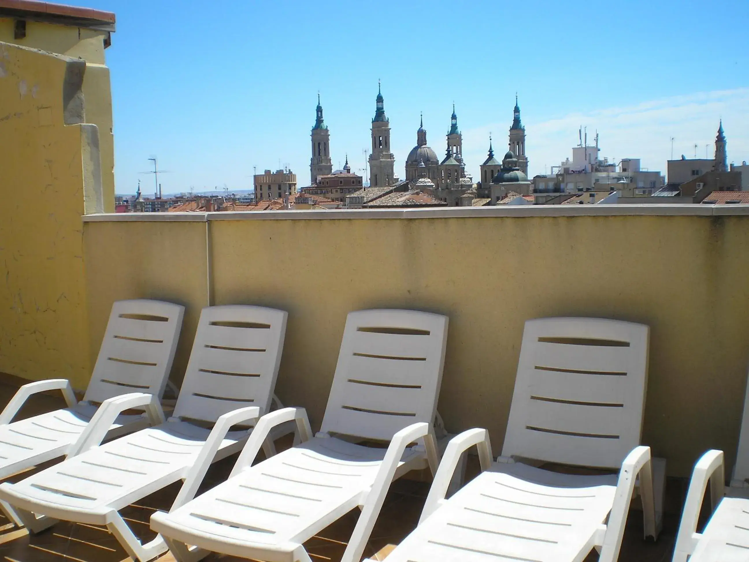 View (from property/room) in Hotel Paris Centro View (from property/room) in Hotel Paris Centro