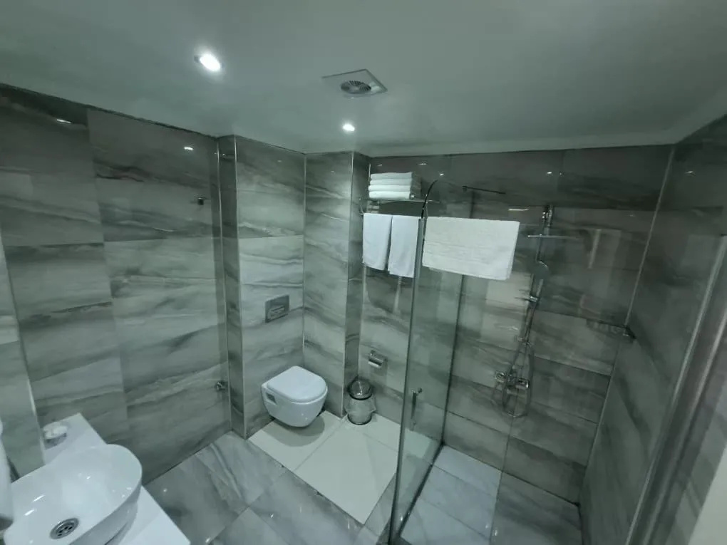 Bathroom in The Constantine Hotel