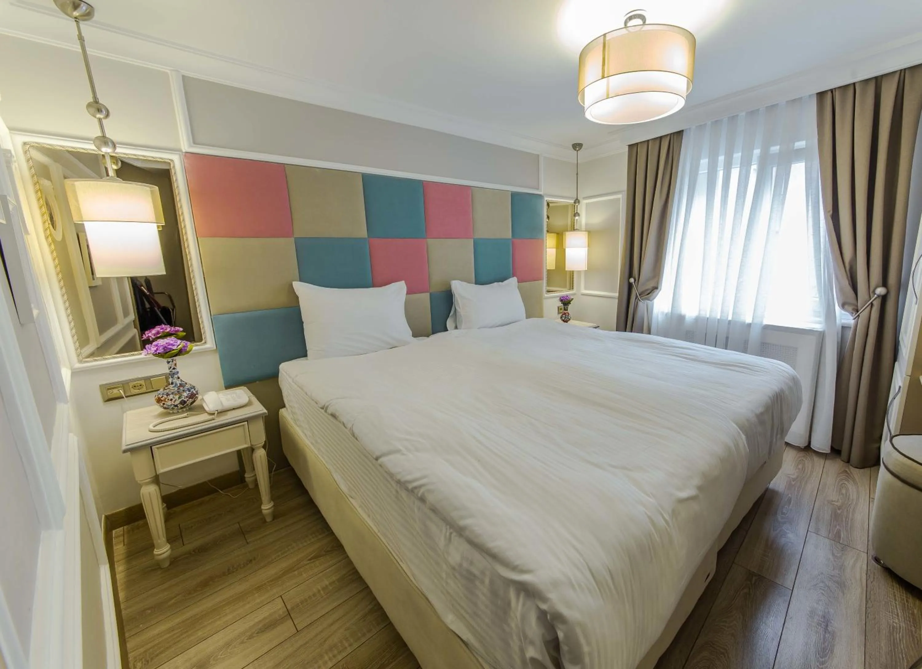 Bed in The Constantine Hotel