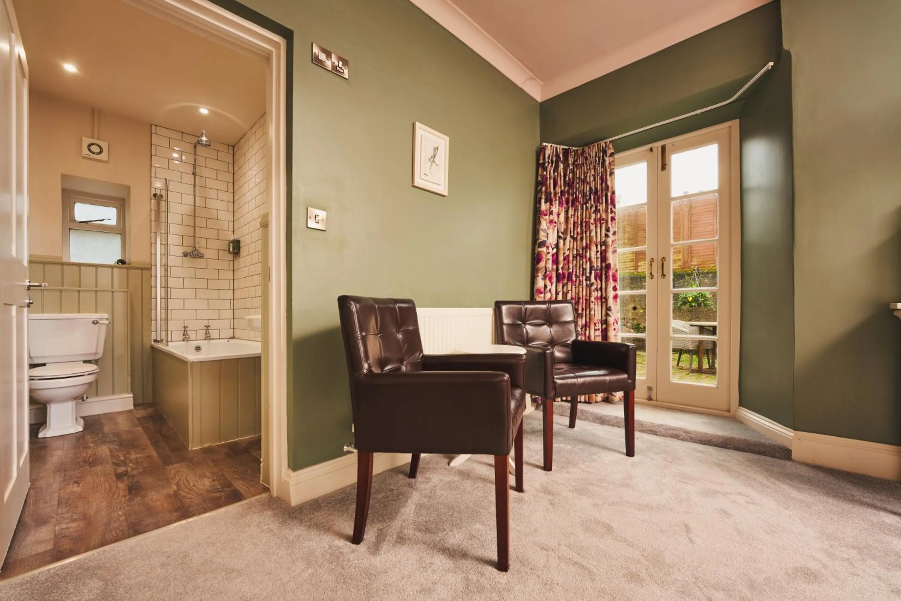 Patio in Rose and Crown Yealmpton