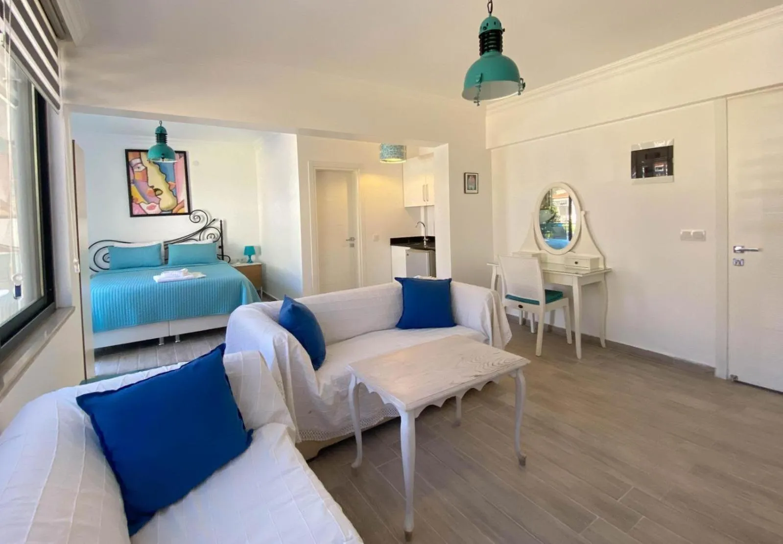 Photo of the whole room, Bed in Nur Suites & Hotels