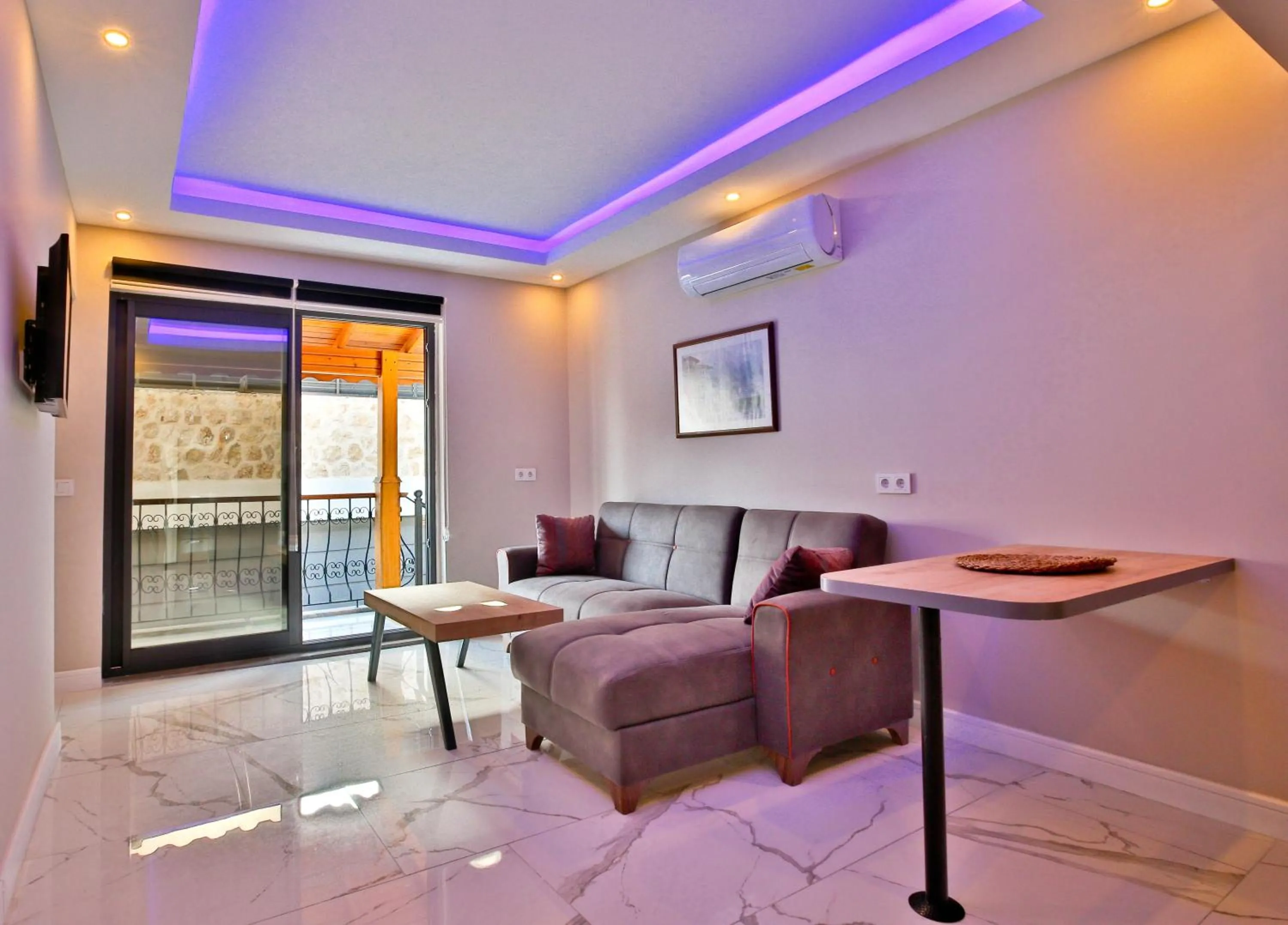 Living room in Nur Suites & Hotels