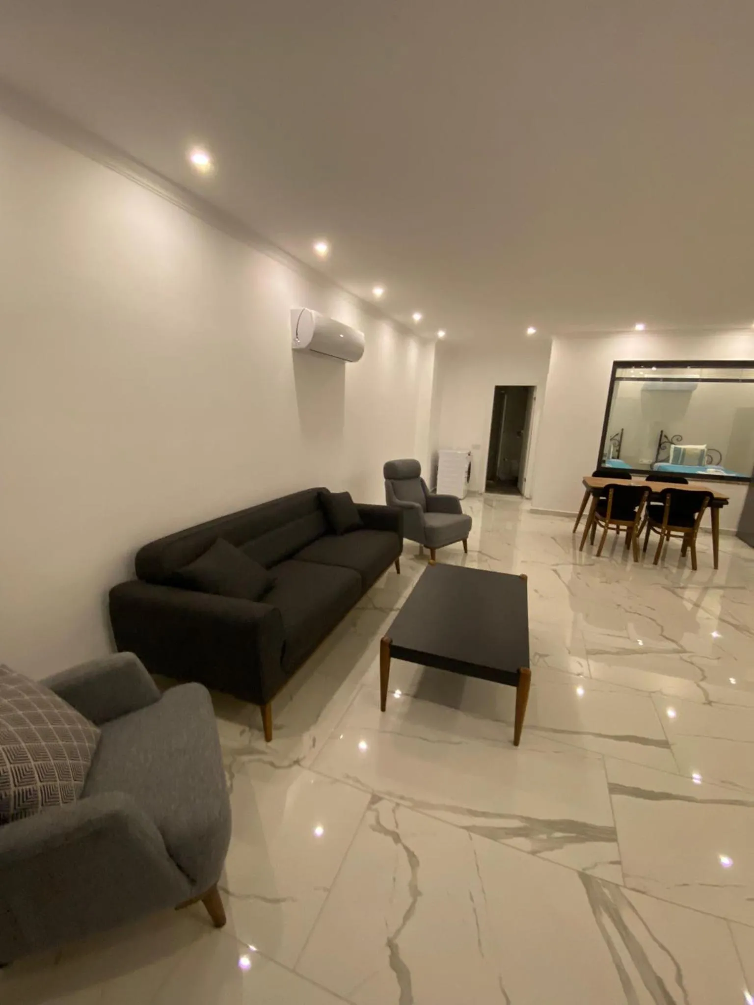 Living room in Nur Suites & Hotels