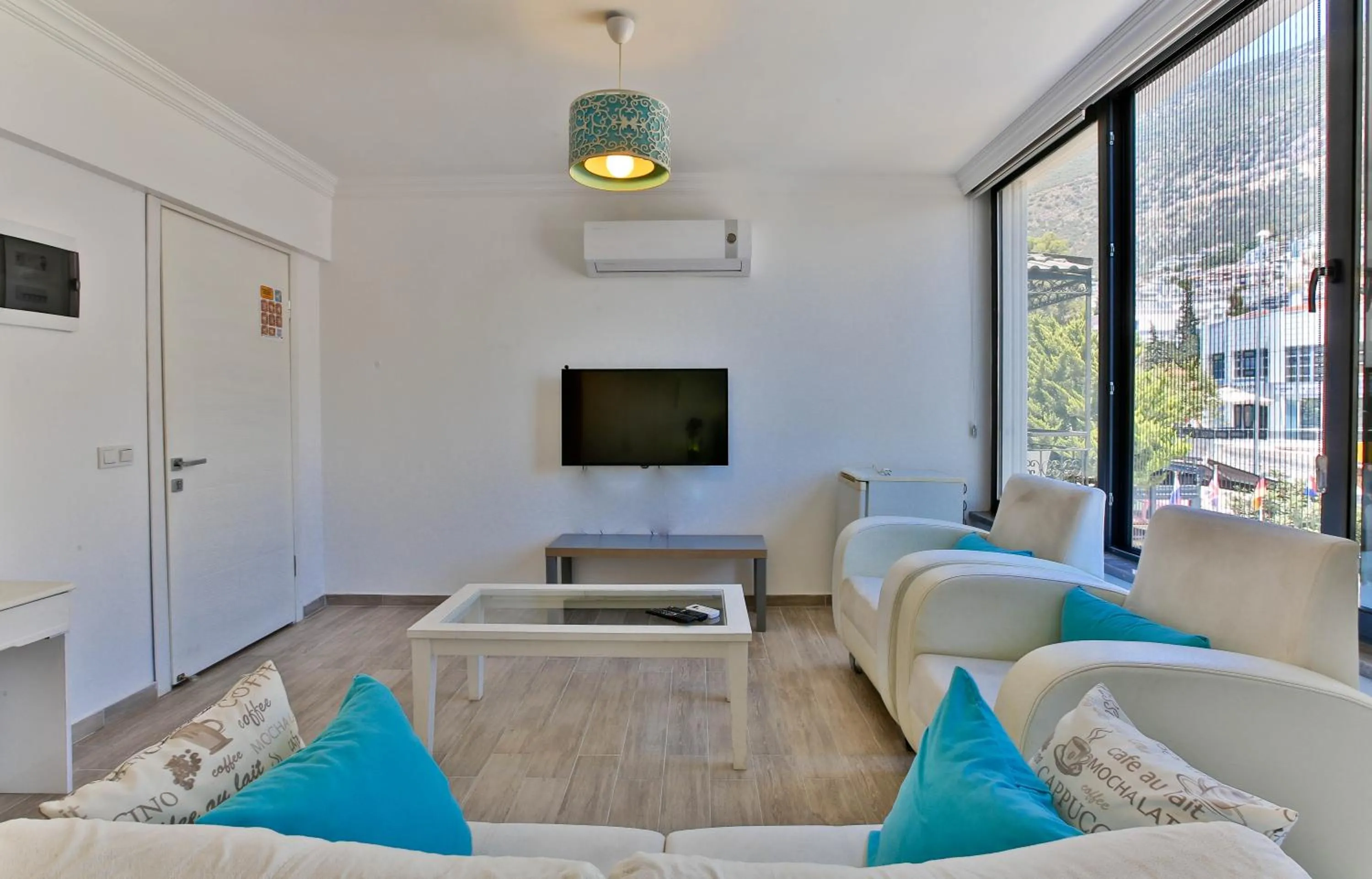 Seating area in Nur Suites & Hotels