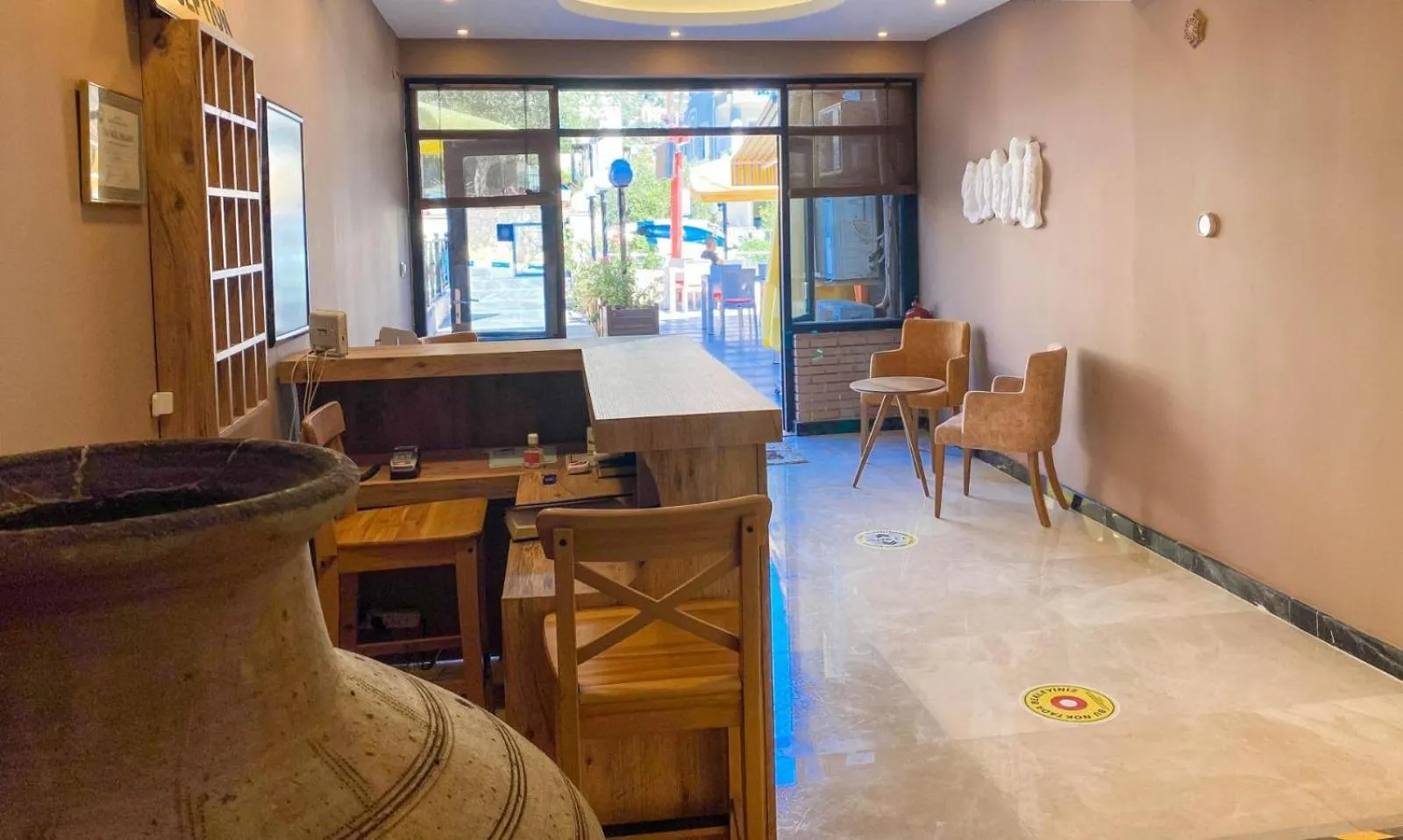 Lounge or bar in Nur Suites & Hotels