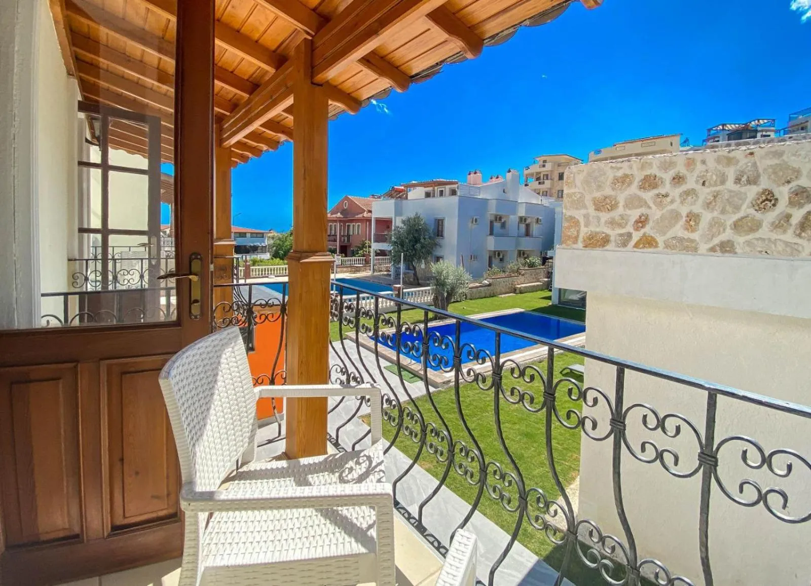 Balcony/Terrace in Nur Suites & Hotels