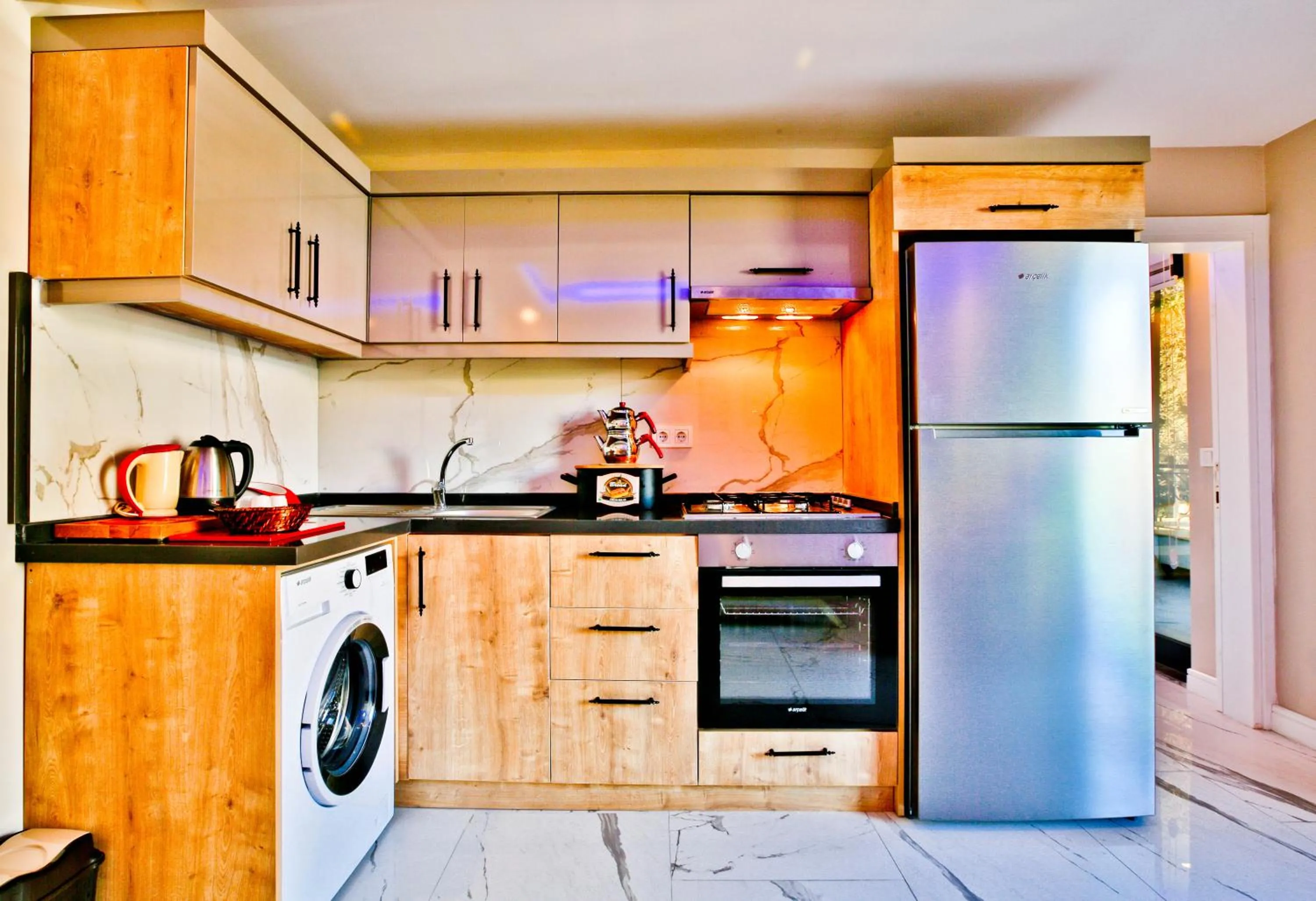 Kitchen or kitchenette in Nur Suites & Hotels