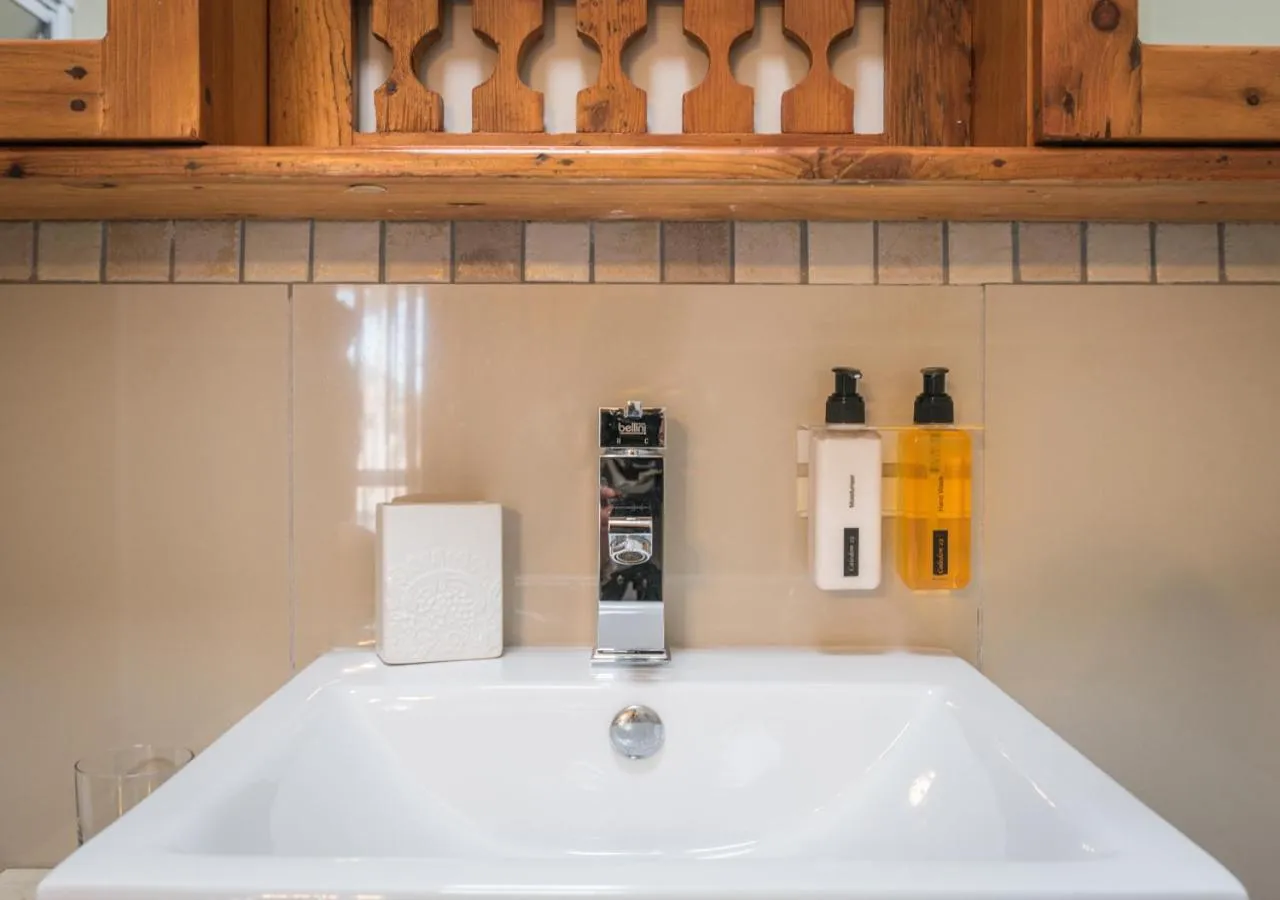 Bathroom in Caledon 23 Country House