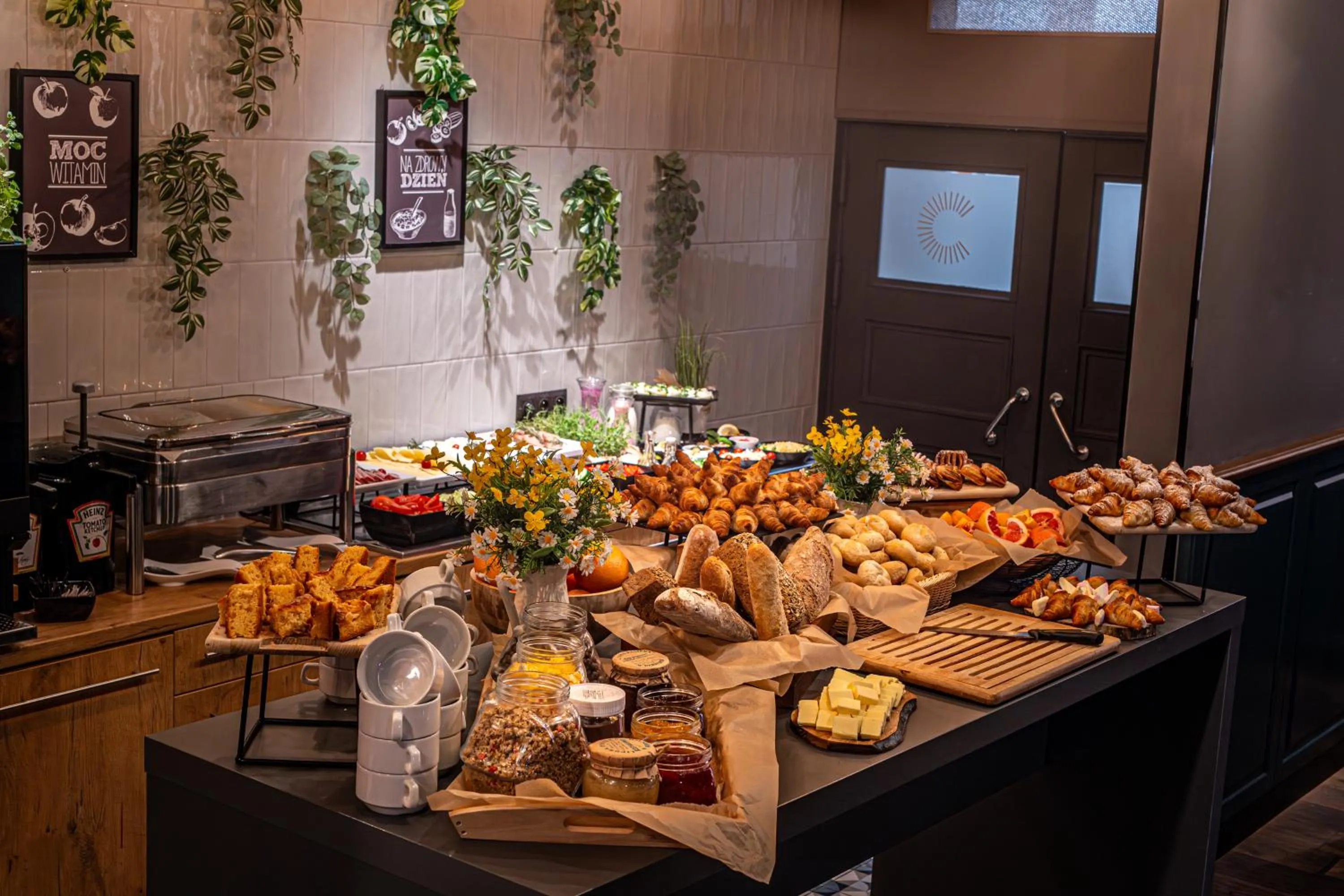Buffet breakfast in Ibis Szczecin Centrum