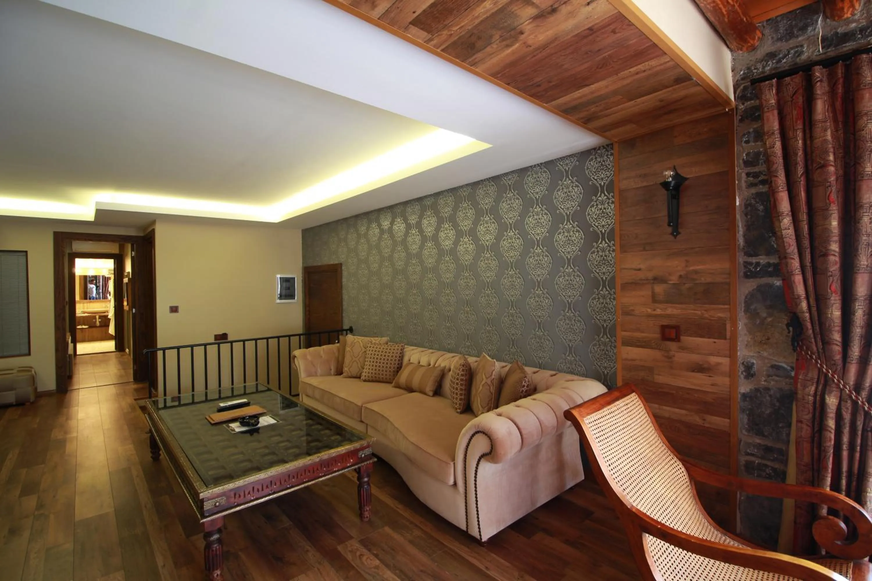 Living room in Azka Hotel