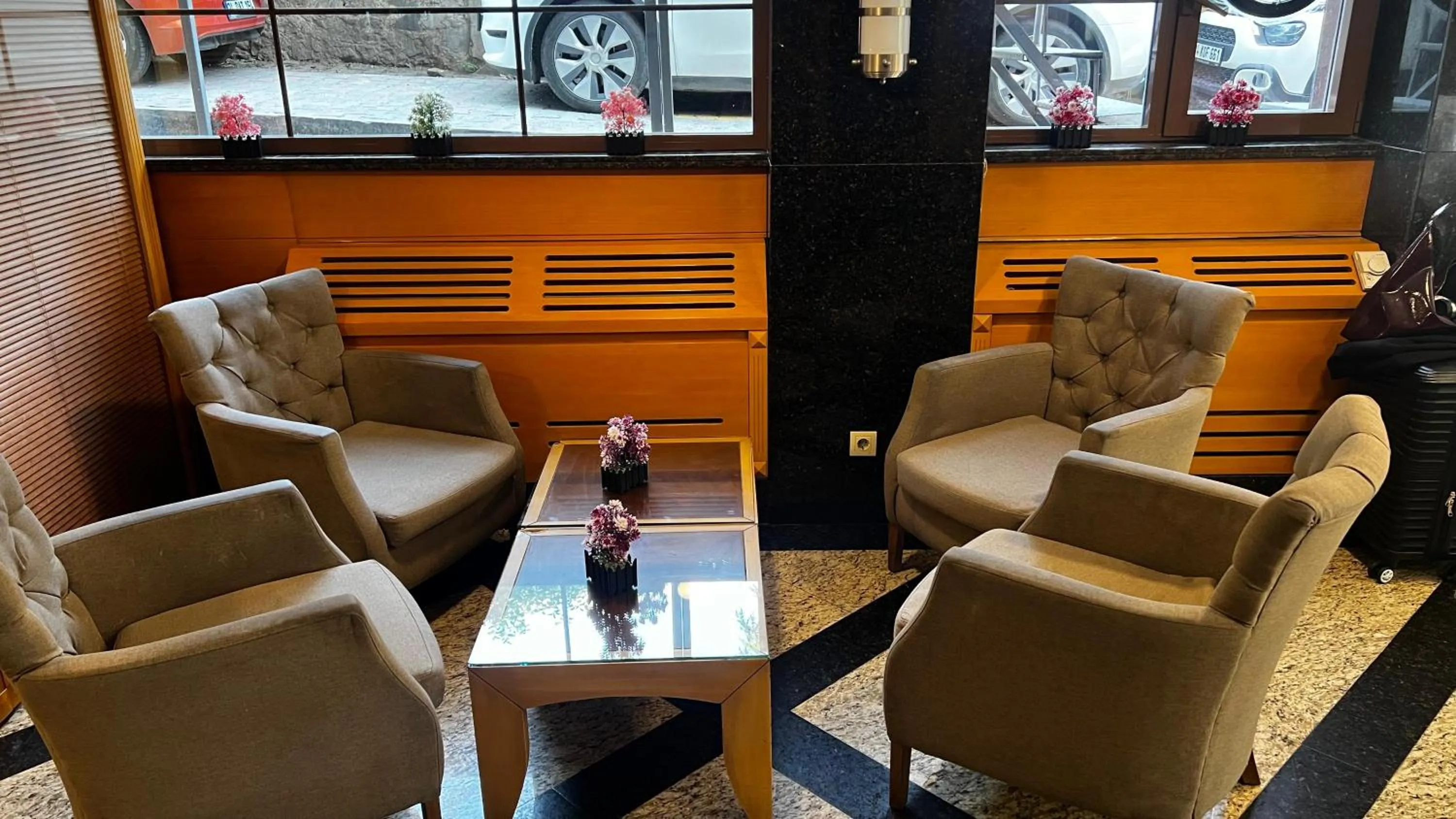 Lobby or reception in Park Star Hotel Taksim