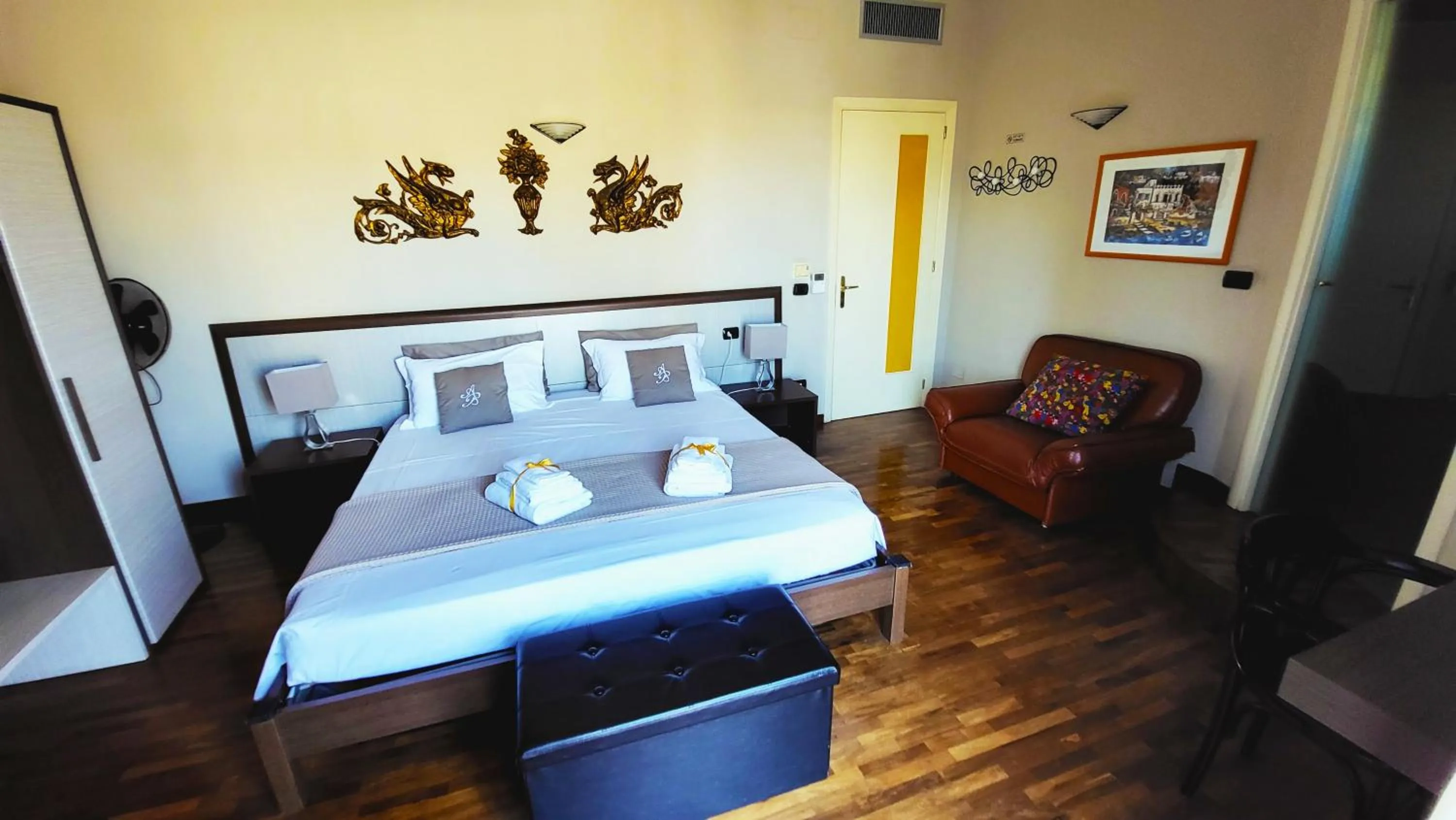 View (from property/room), Bed in Attico Barocco