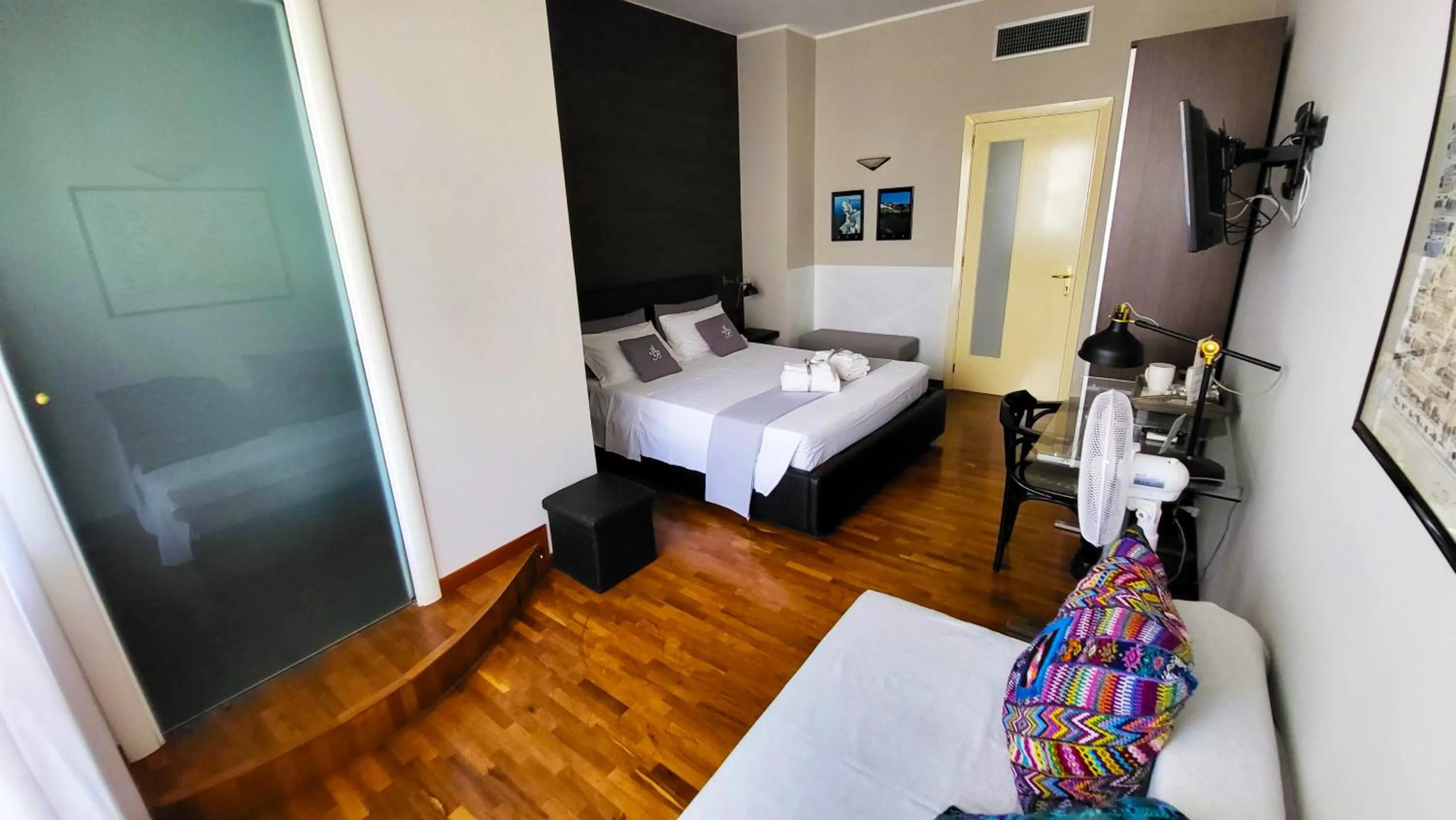 Bed in Attico Barocco