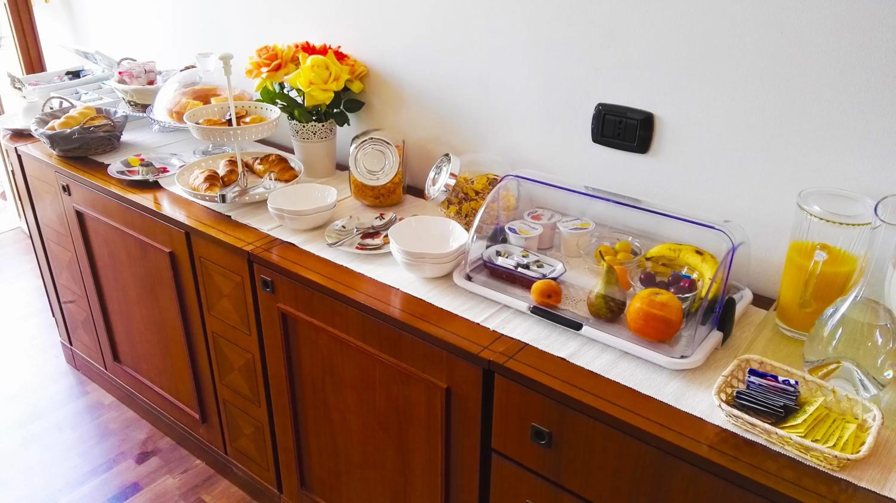 Communal lounge/ TV room in Attico Barocco