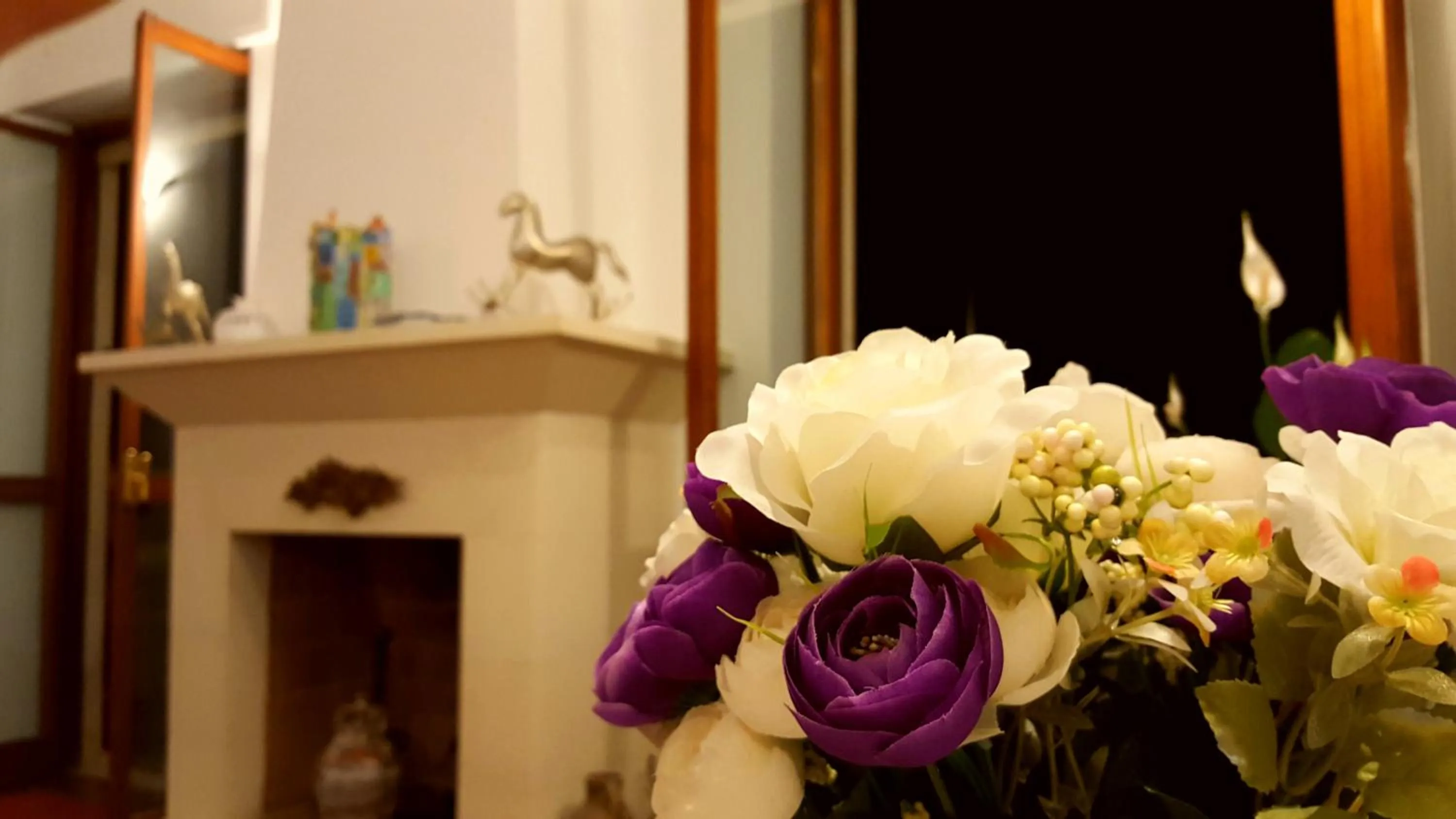 Communal lounge/ TV room in Attico Barocco