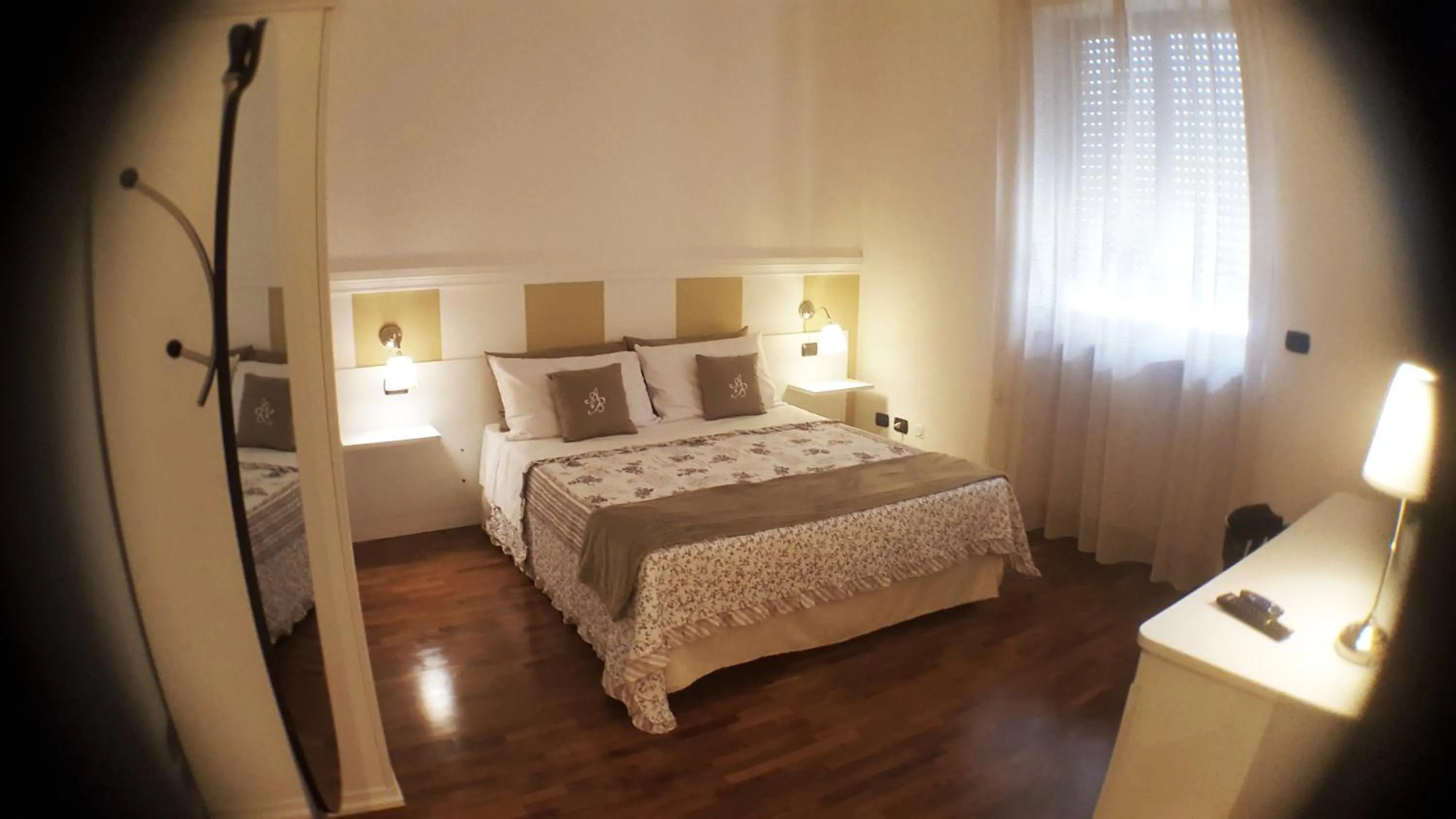 Bed in Attico Barocco