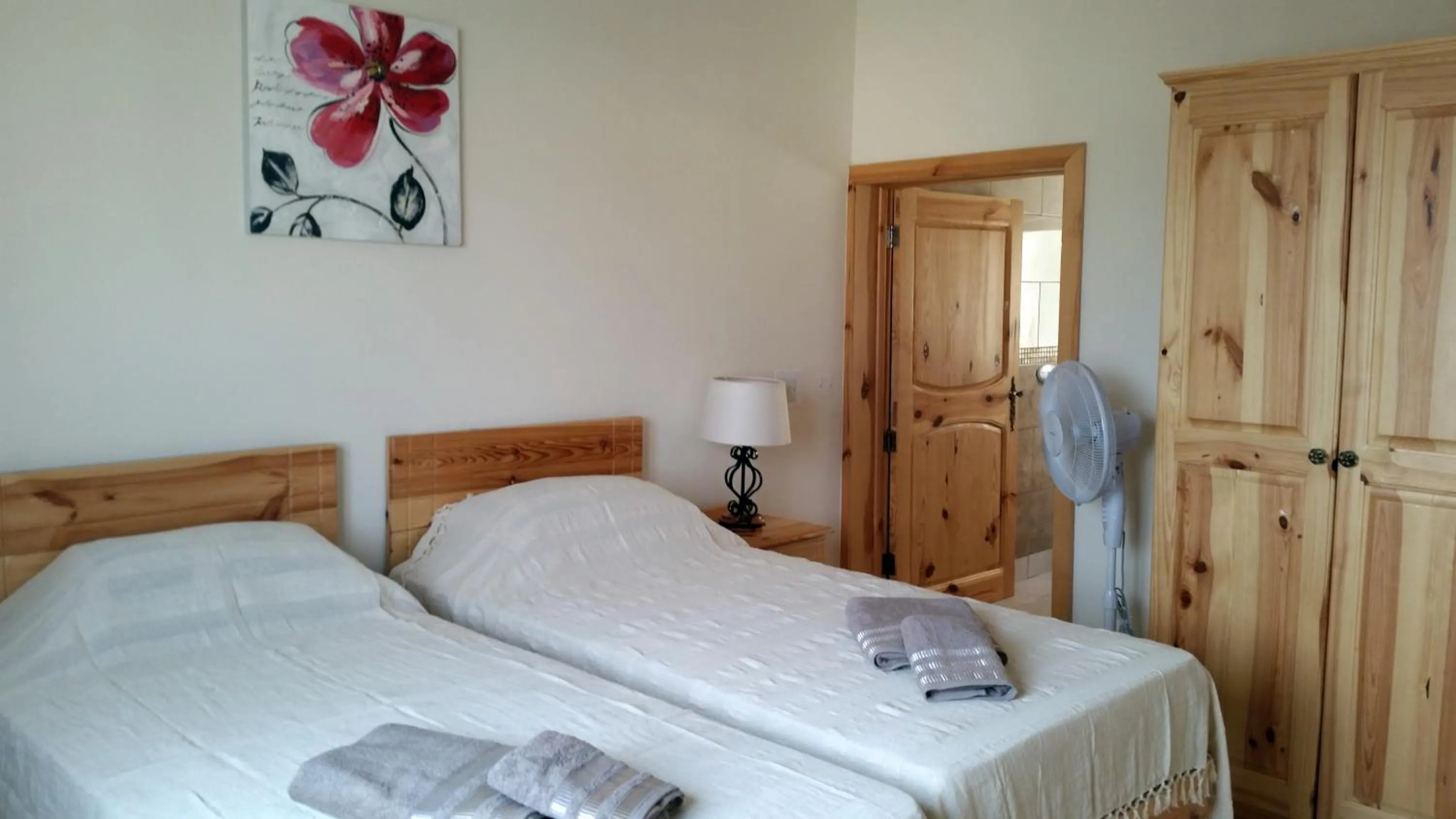 Bed in Tal-Marga B&B