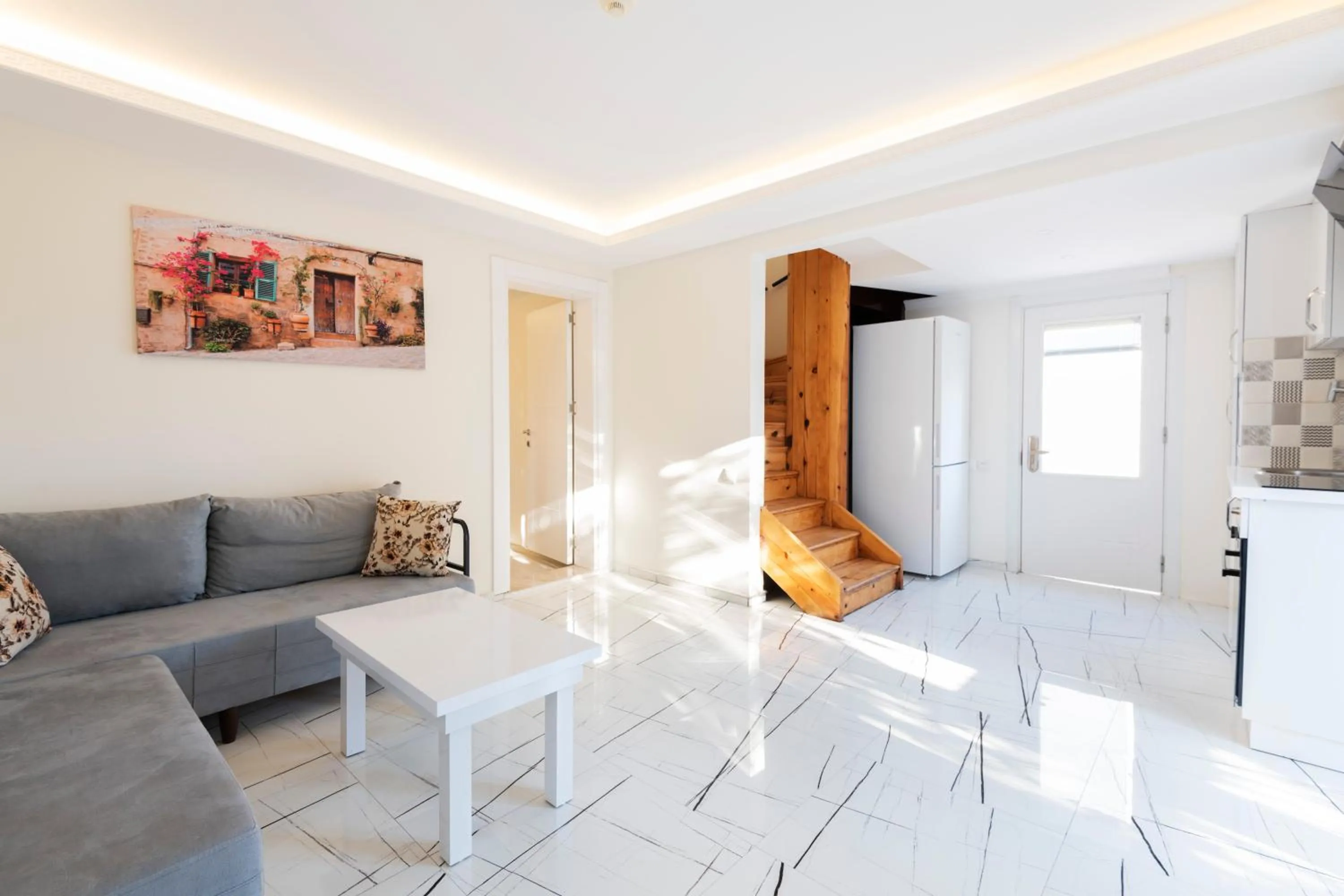 Seating area in Soothe Hotel