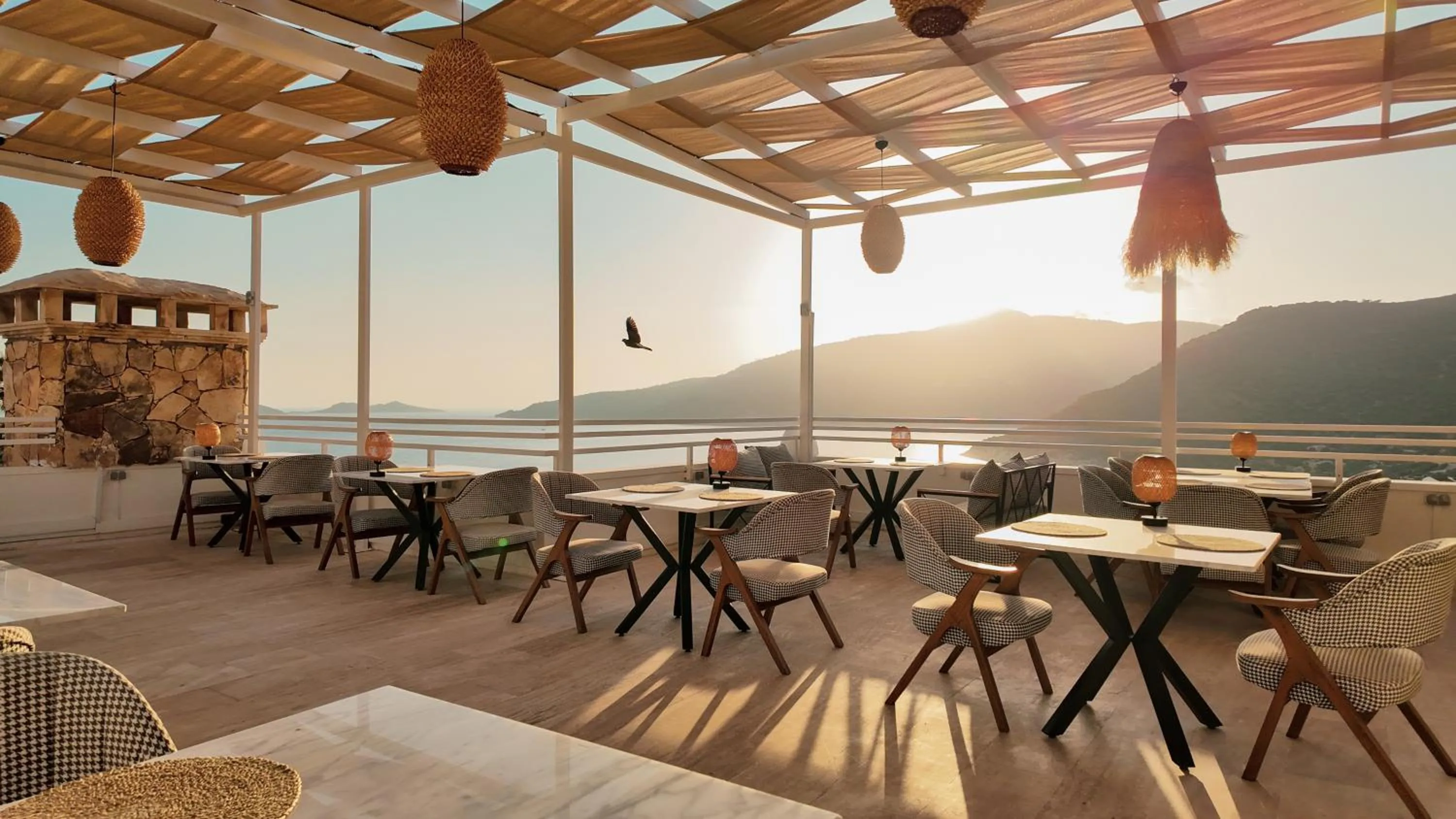 Restaurant/places to eat in Soothe Hotel