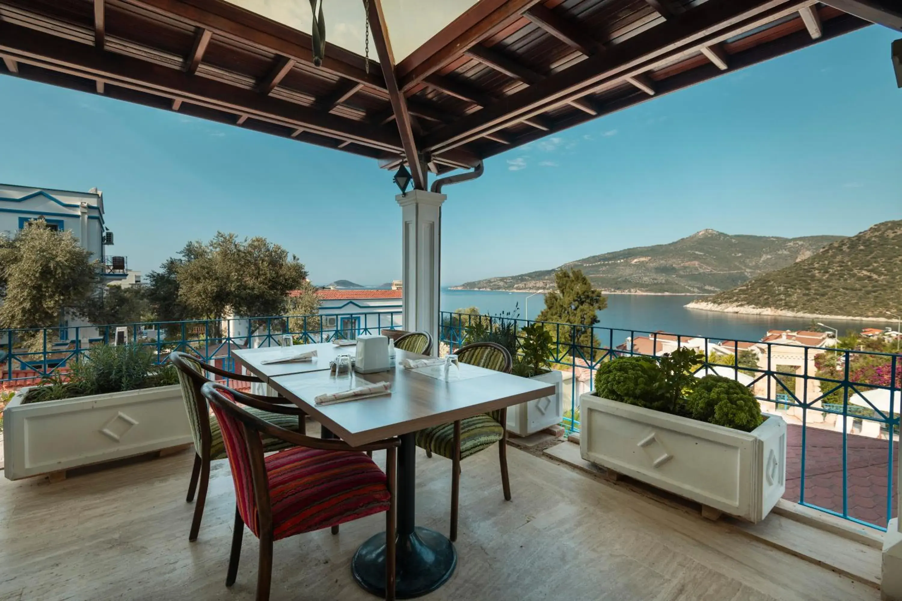 Restaurant/places to eat in Soothe Hotel Restaurant/places to eat in Soothe Hotel