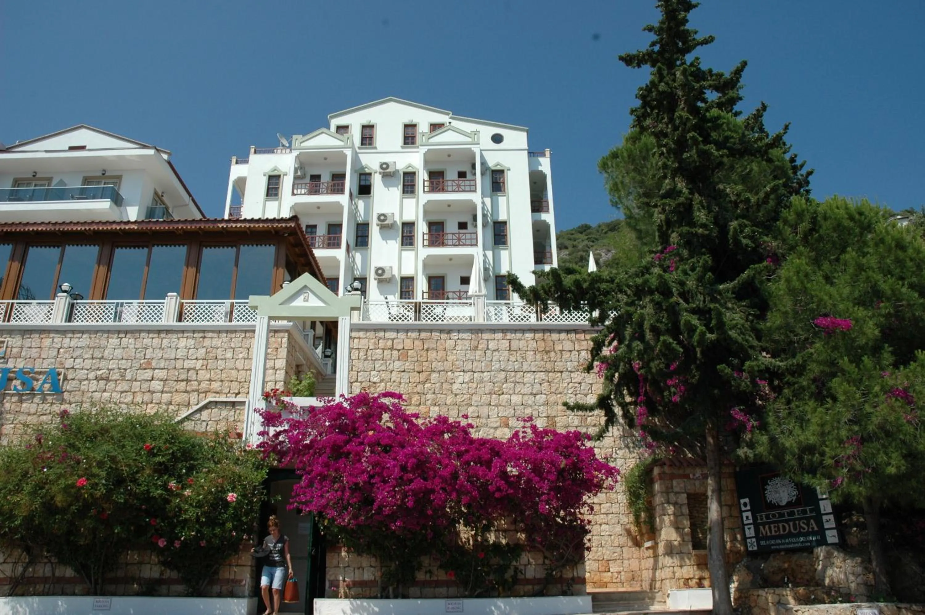 Facade/entrance in Medusa Hotel