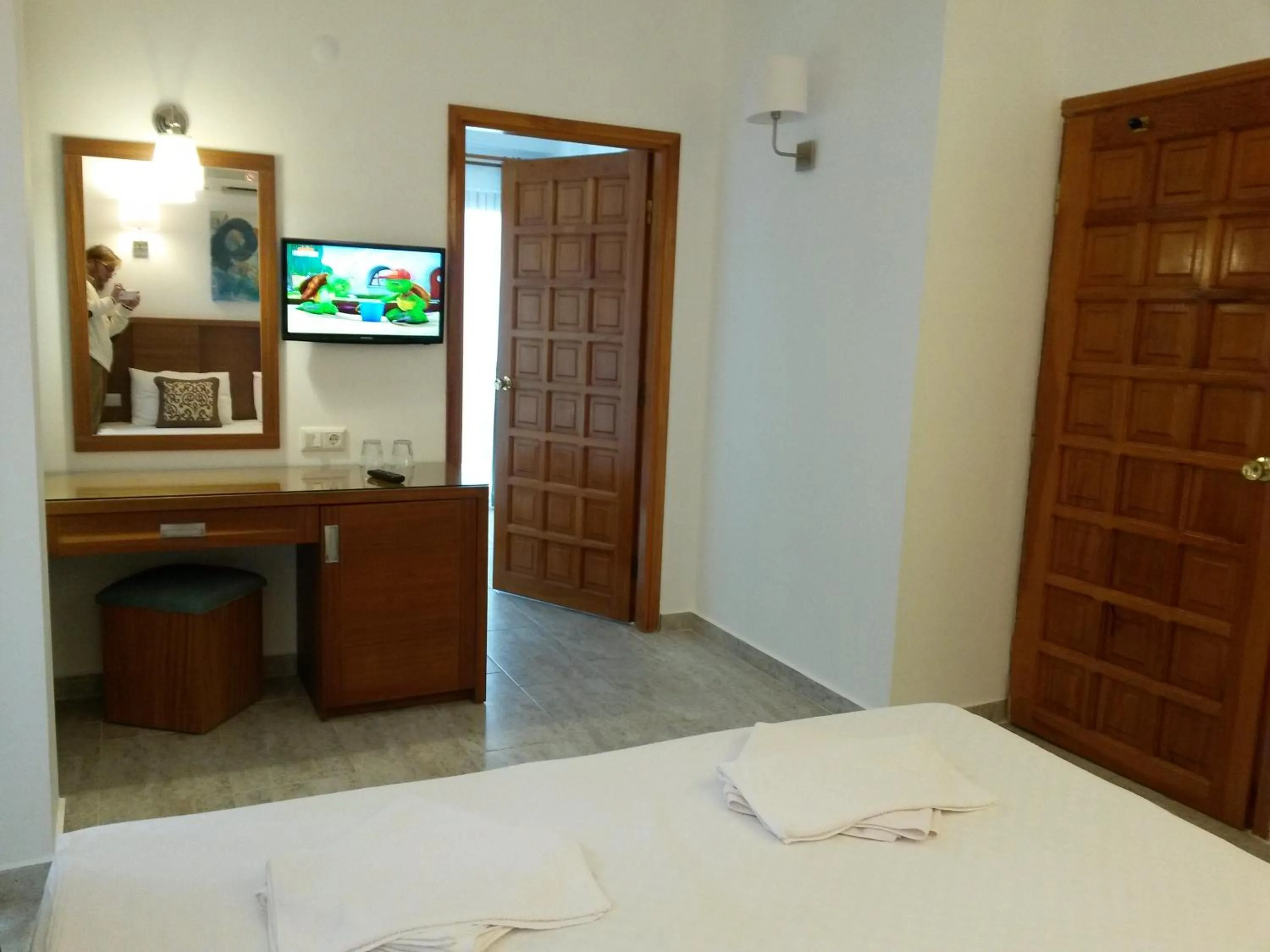 Decorative detail, Bed in Medusa Hotel