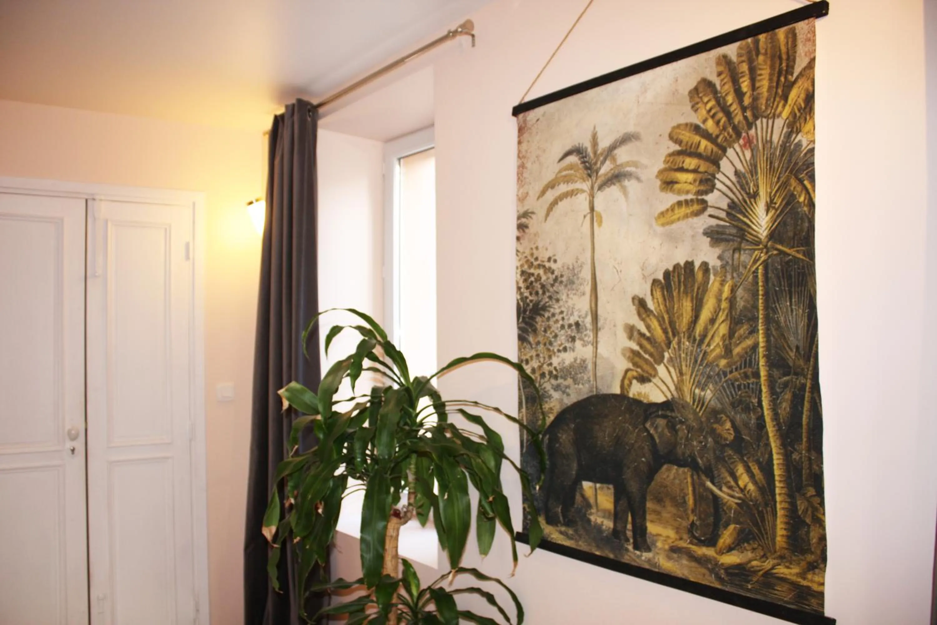 Decorative detail in H2o Chambres d'Hôtes