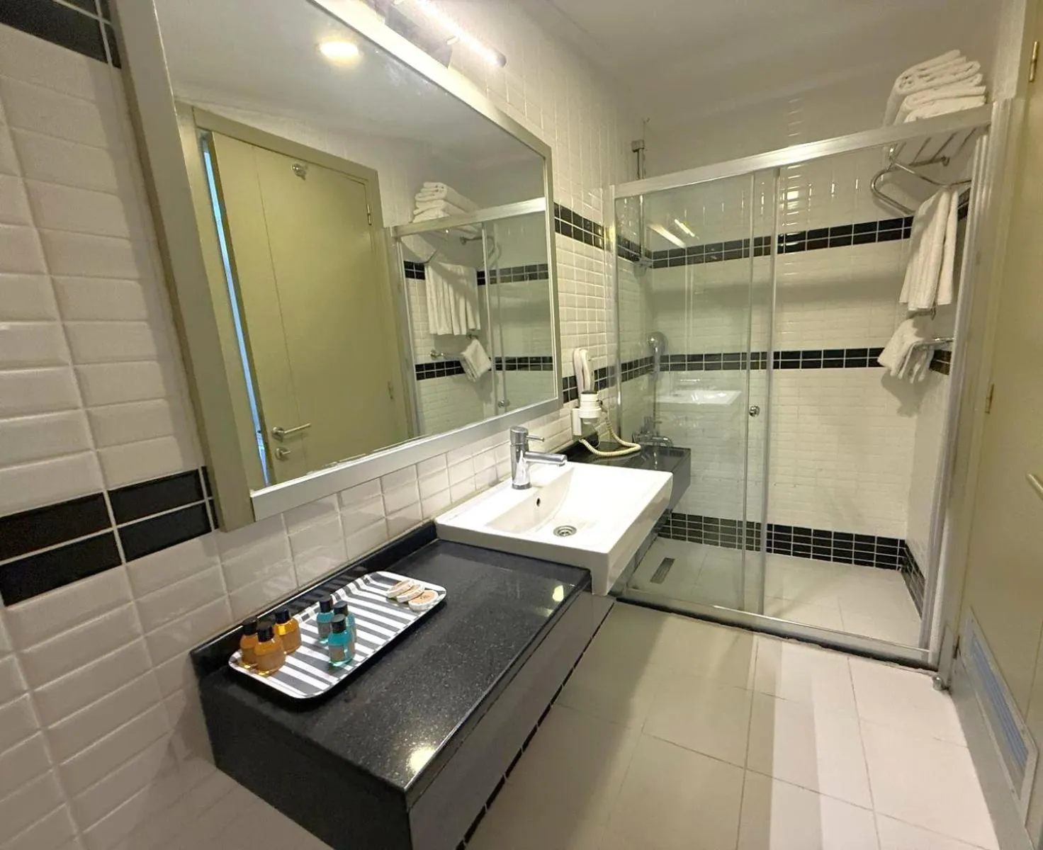 Shower in Hotellino Istanbul