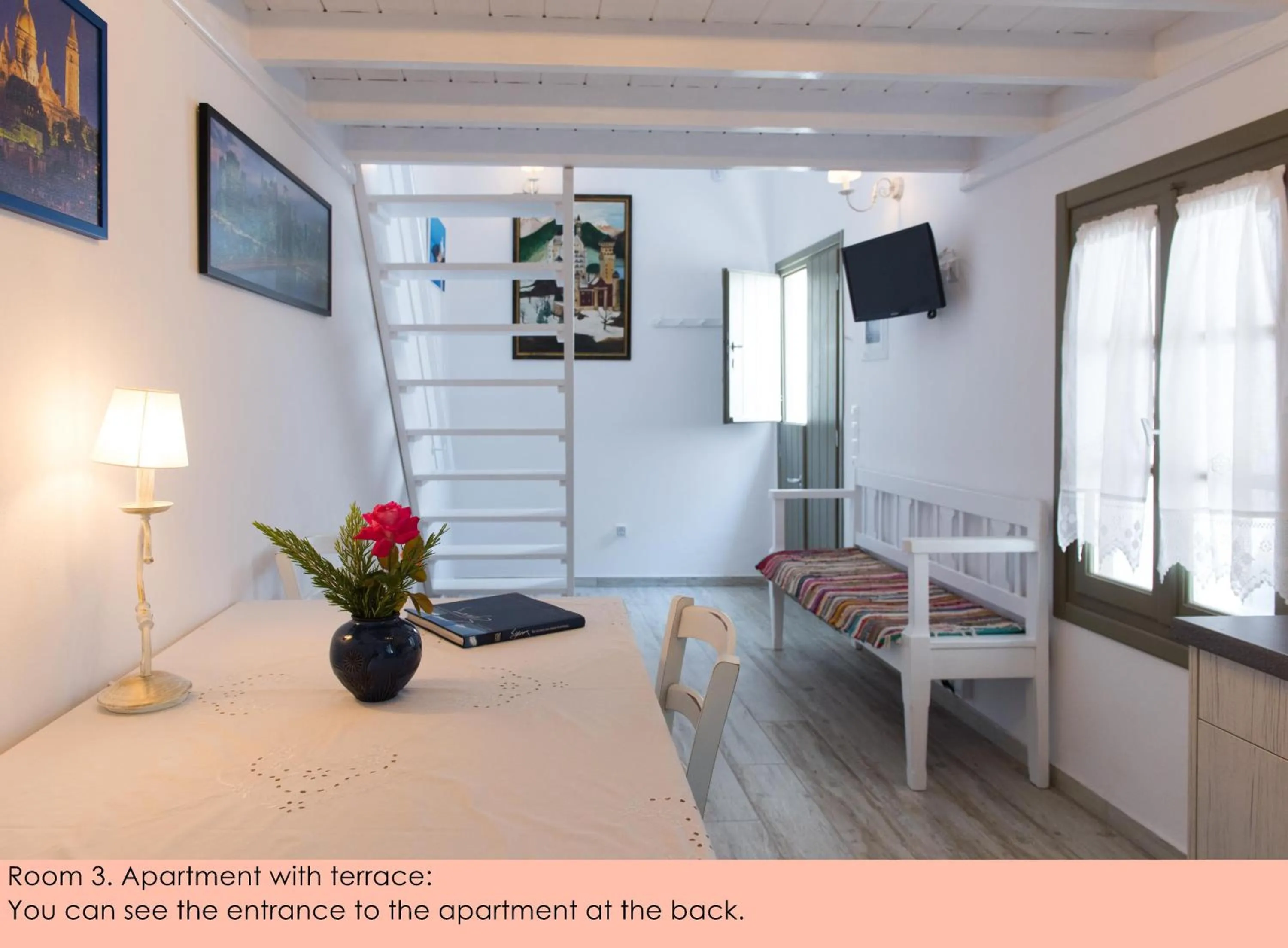 TV and multimedia, Bed in Pension Afroditi