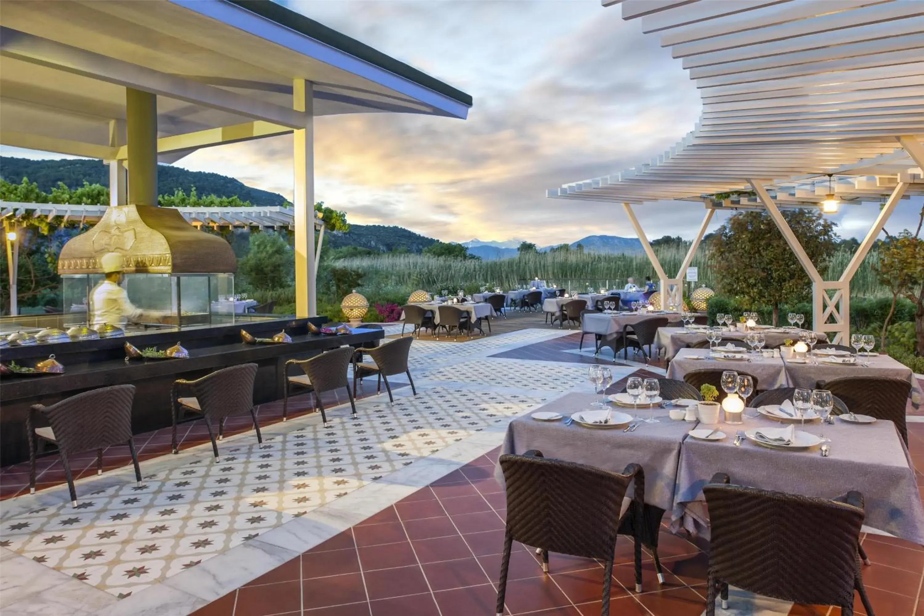 Restaurant/places to eat in Hilton Dalaman Sarigerme Resort & Spa Restaurant/places to eat in Hilton Dalaman Sarigerme Resort & Spa